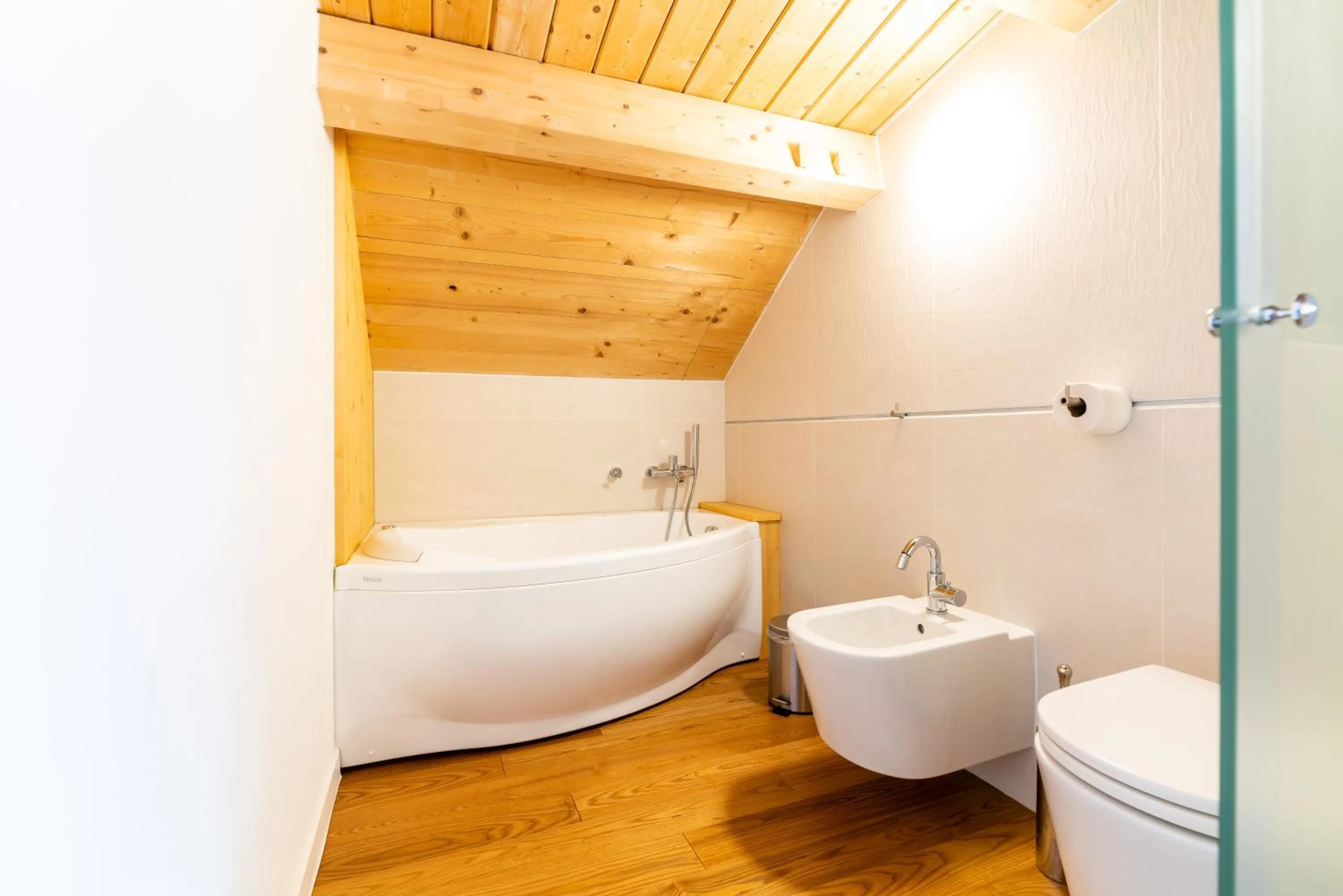 Bathroom in Quercus Appartements contactless check-in