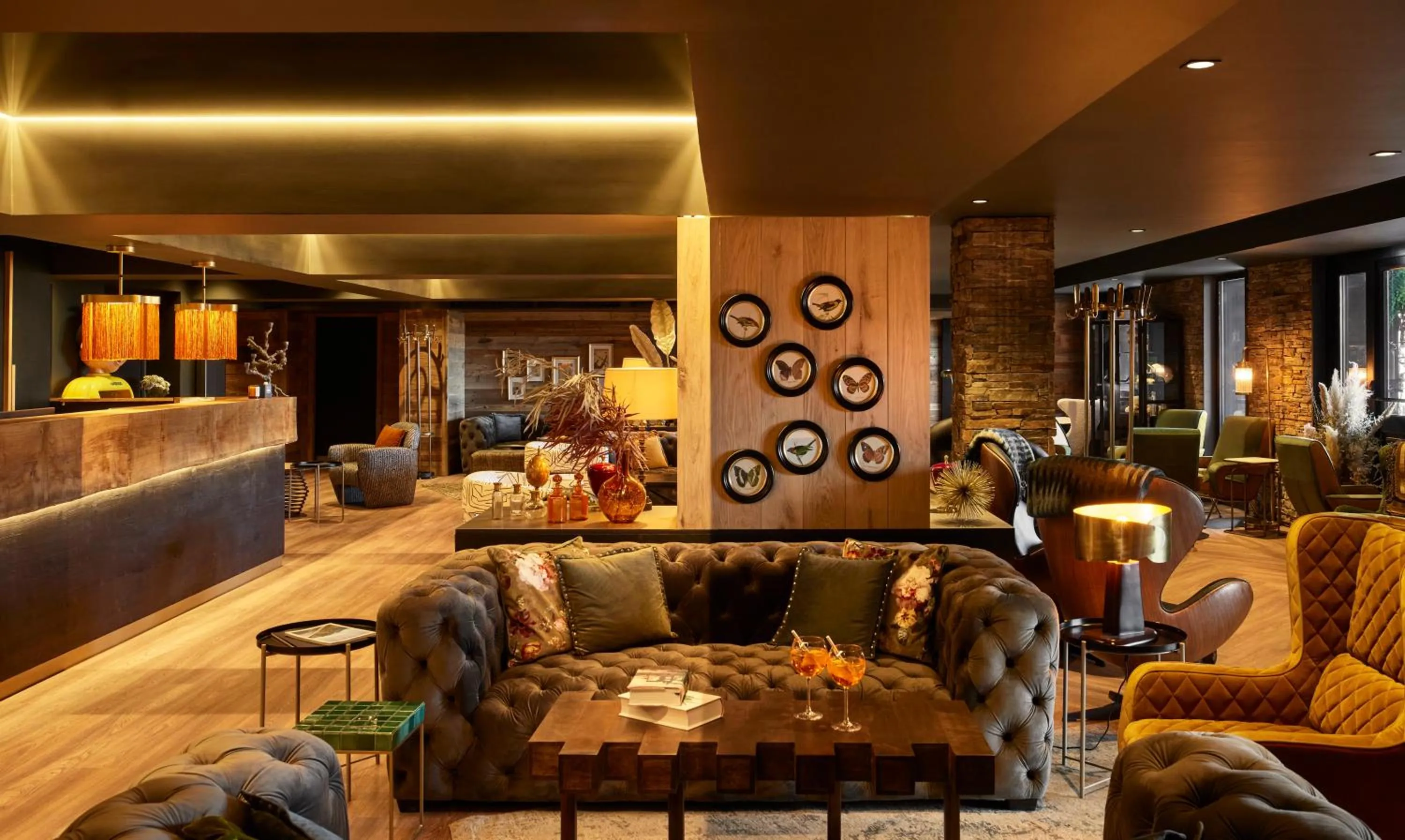 Lounge or bar in Hôtel L'Arboisie