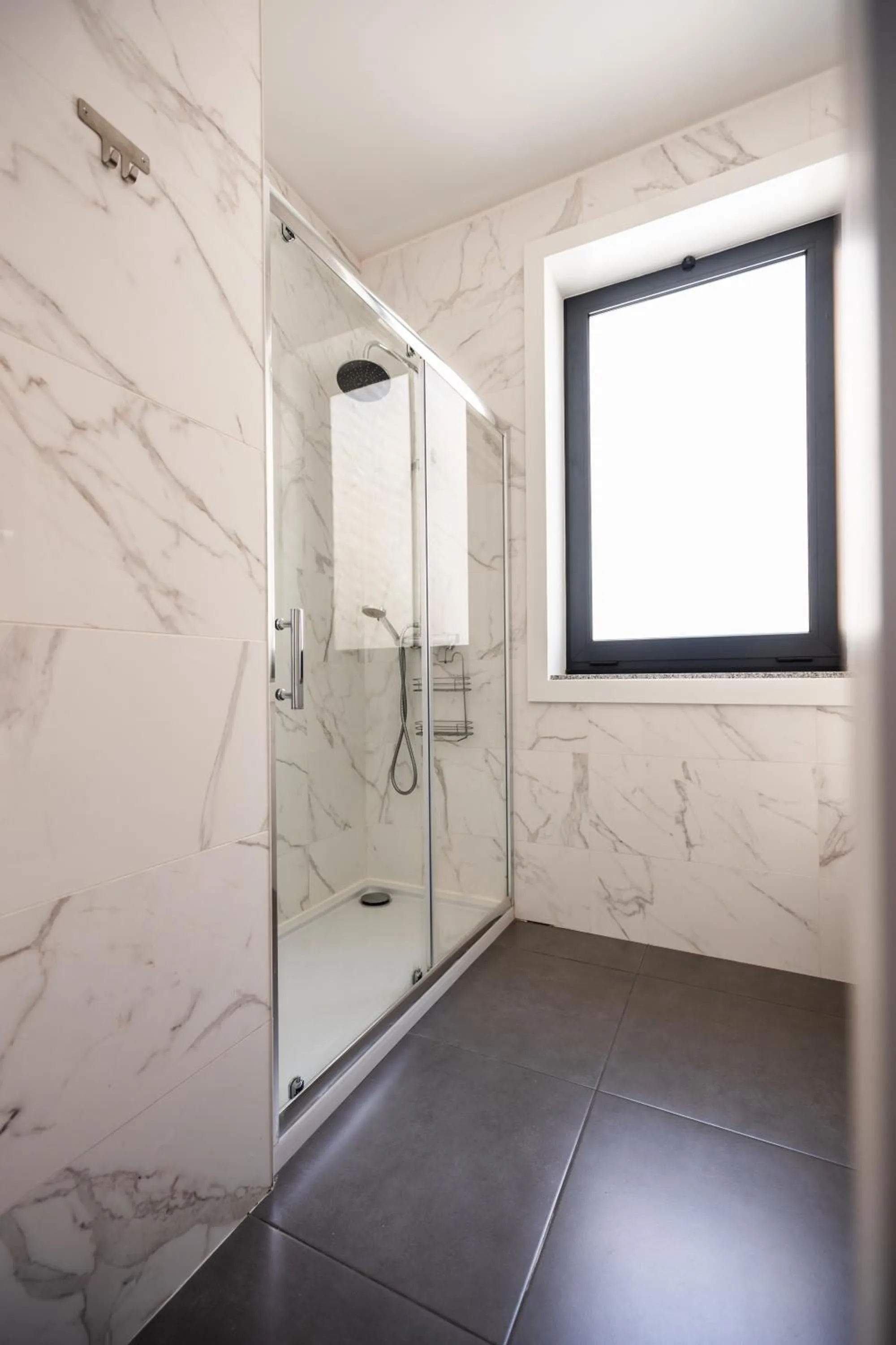 Shower in MyTrip Porto