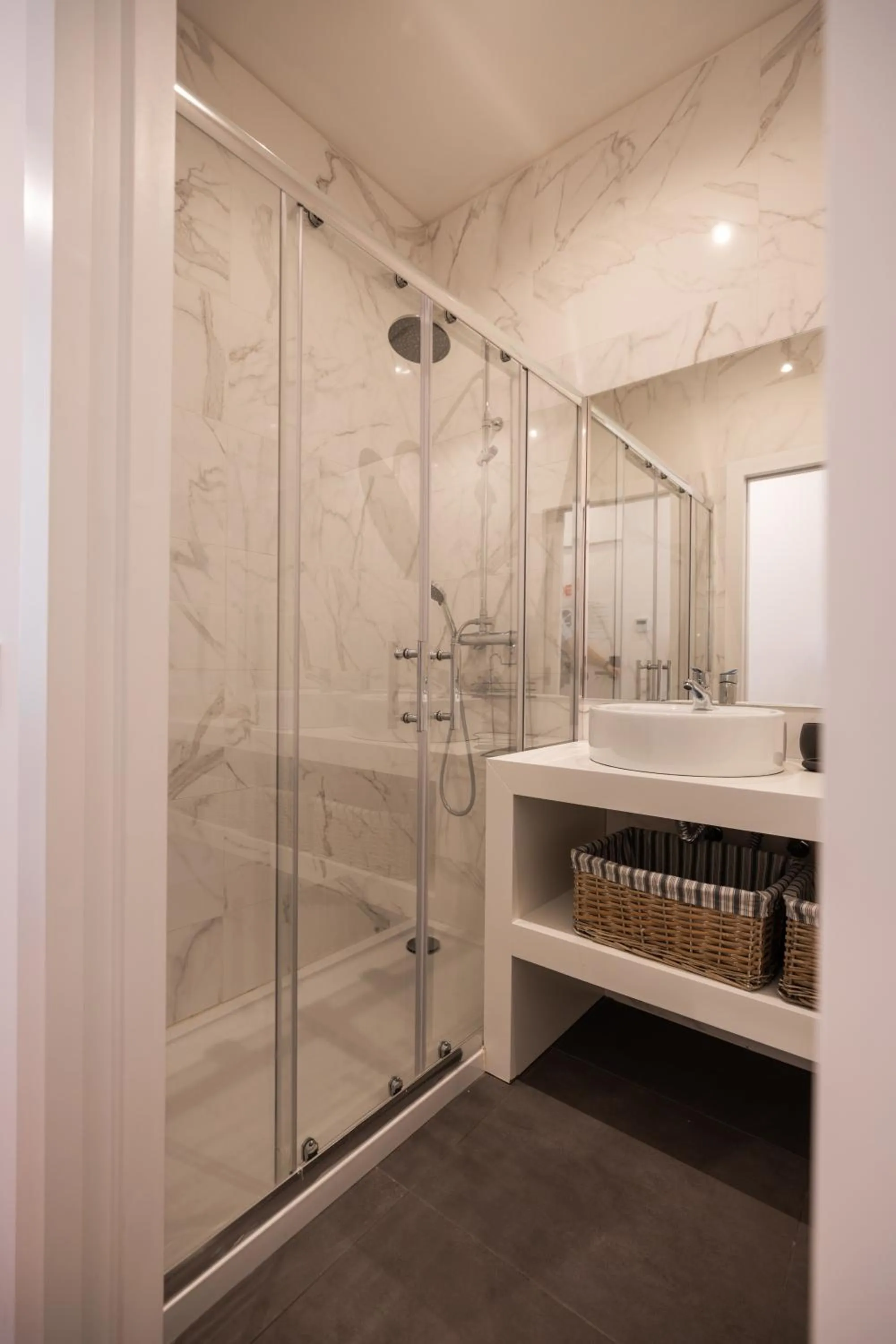 Shower in MyTrip Porto