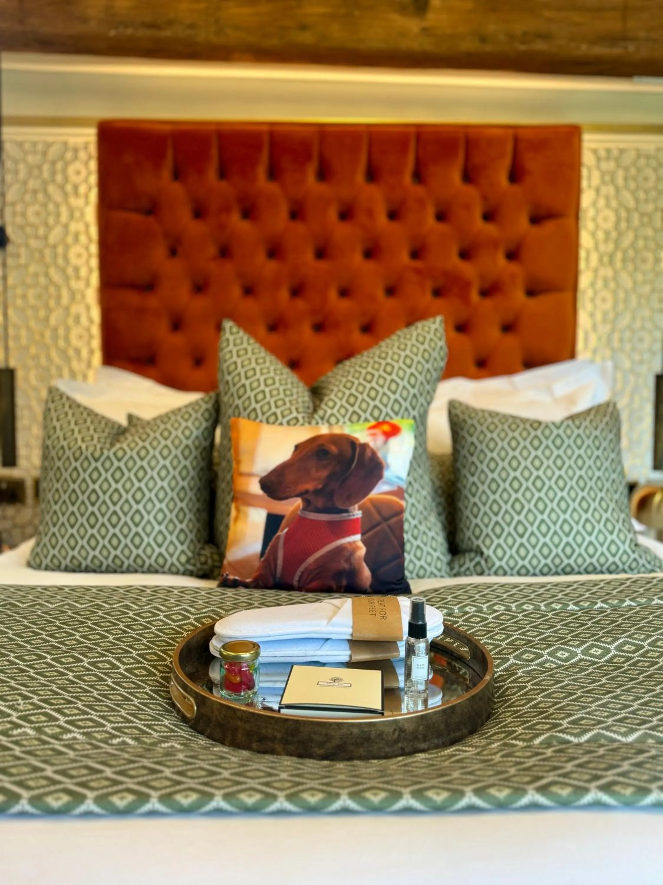 Bed in Quite Simply French