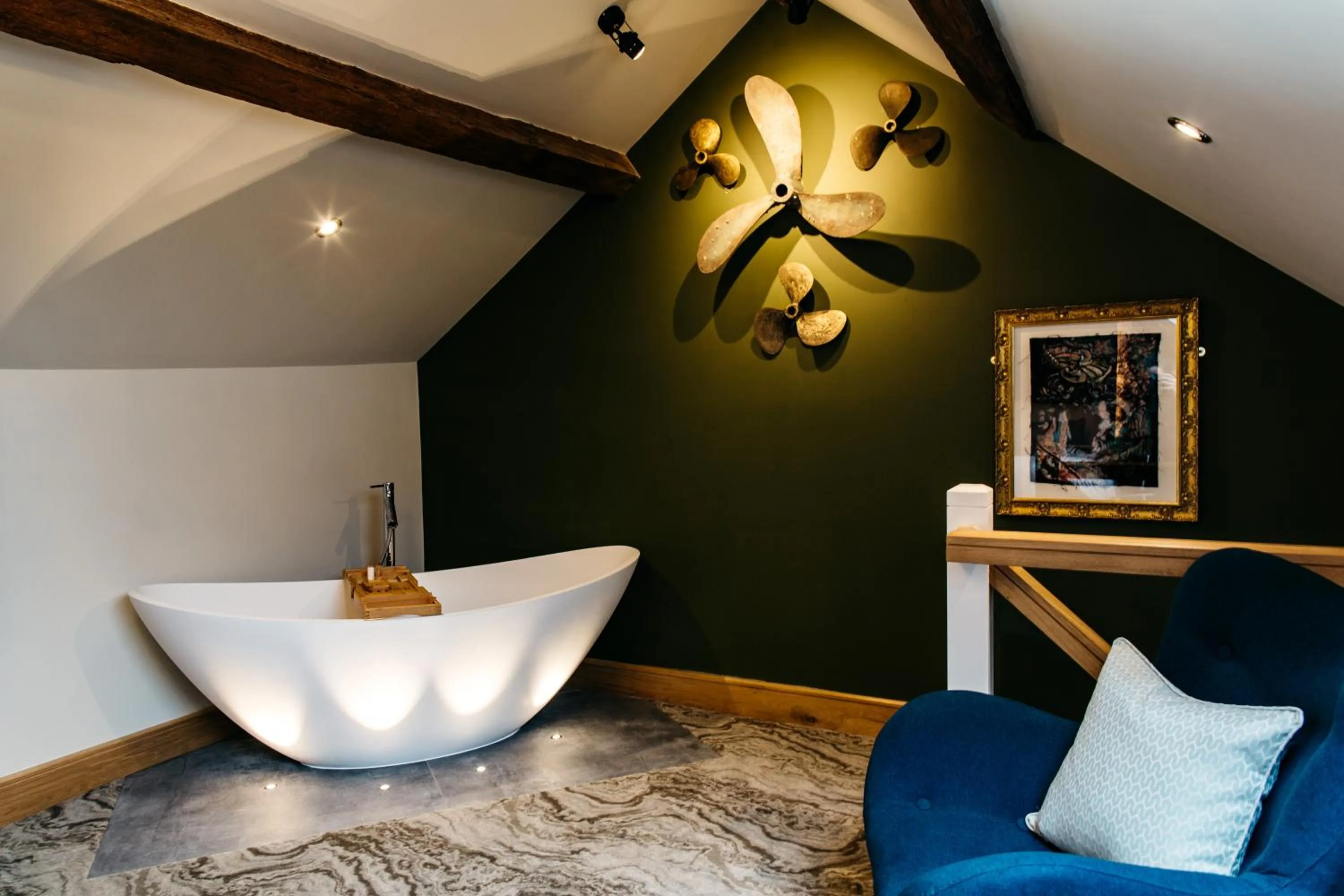 Bath in Quite Simply French