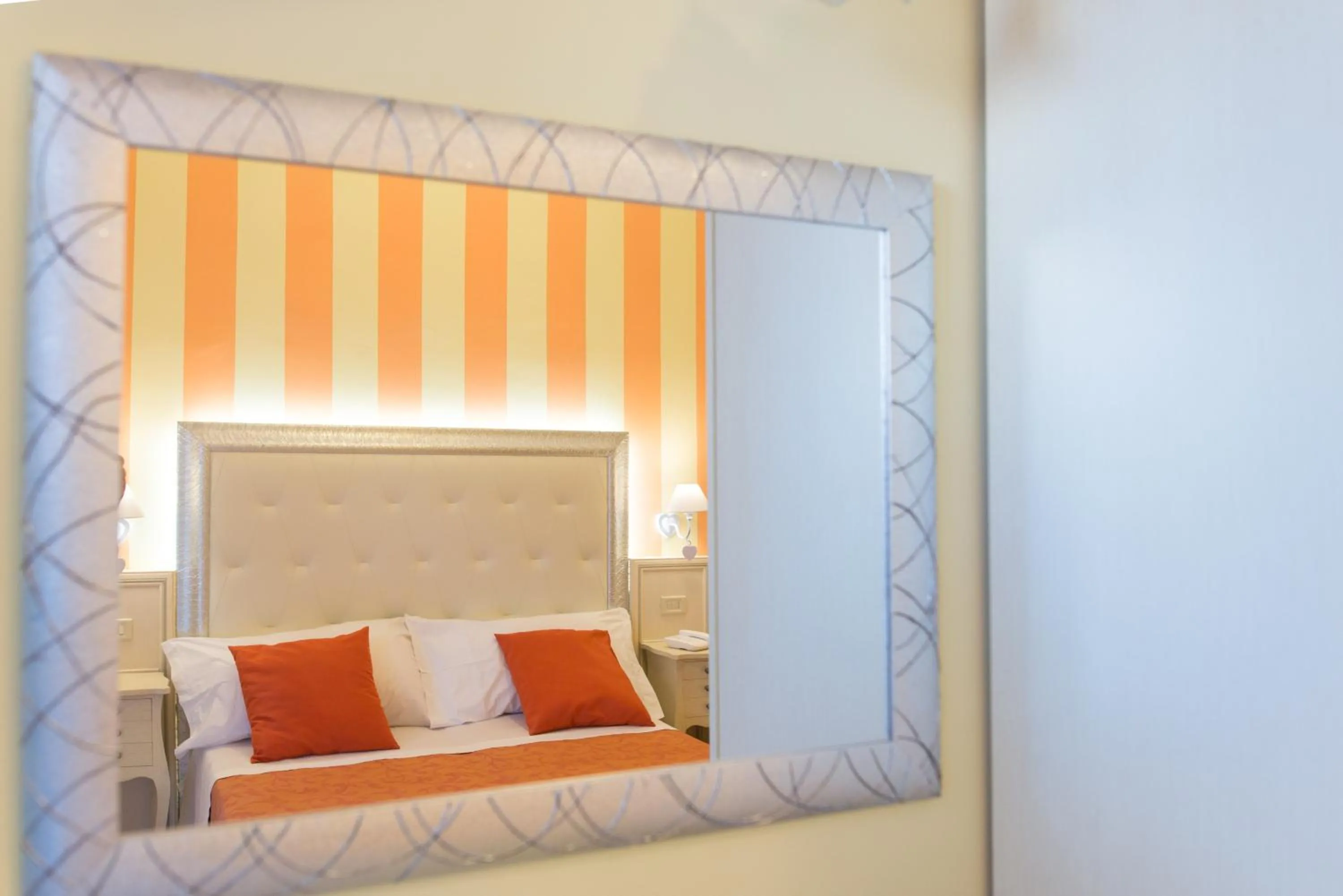 Bed in Hotel Missouri