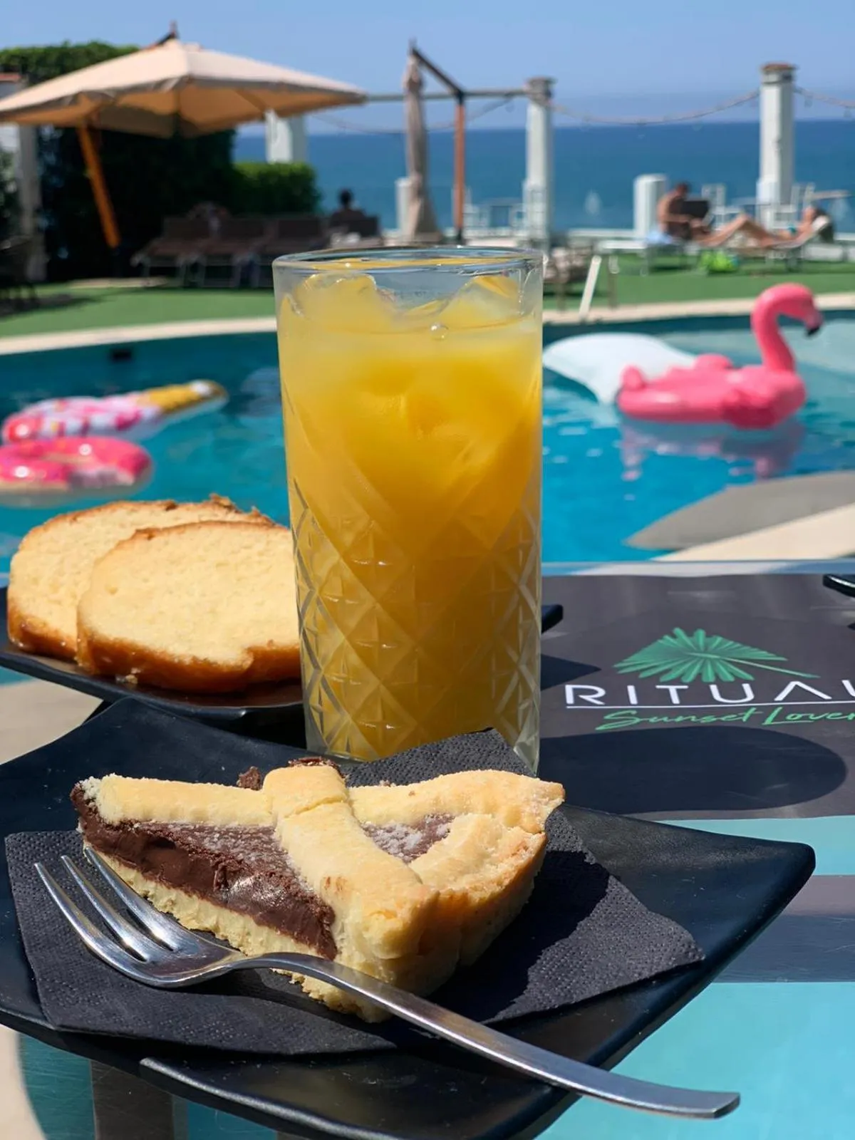 Breakfast in RITUAL SUNSET LOVER