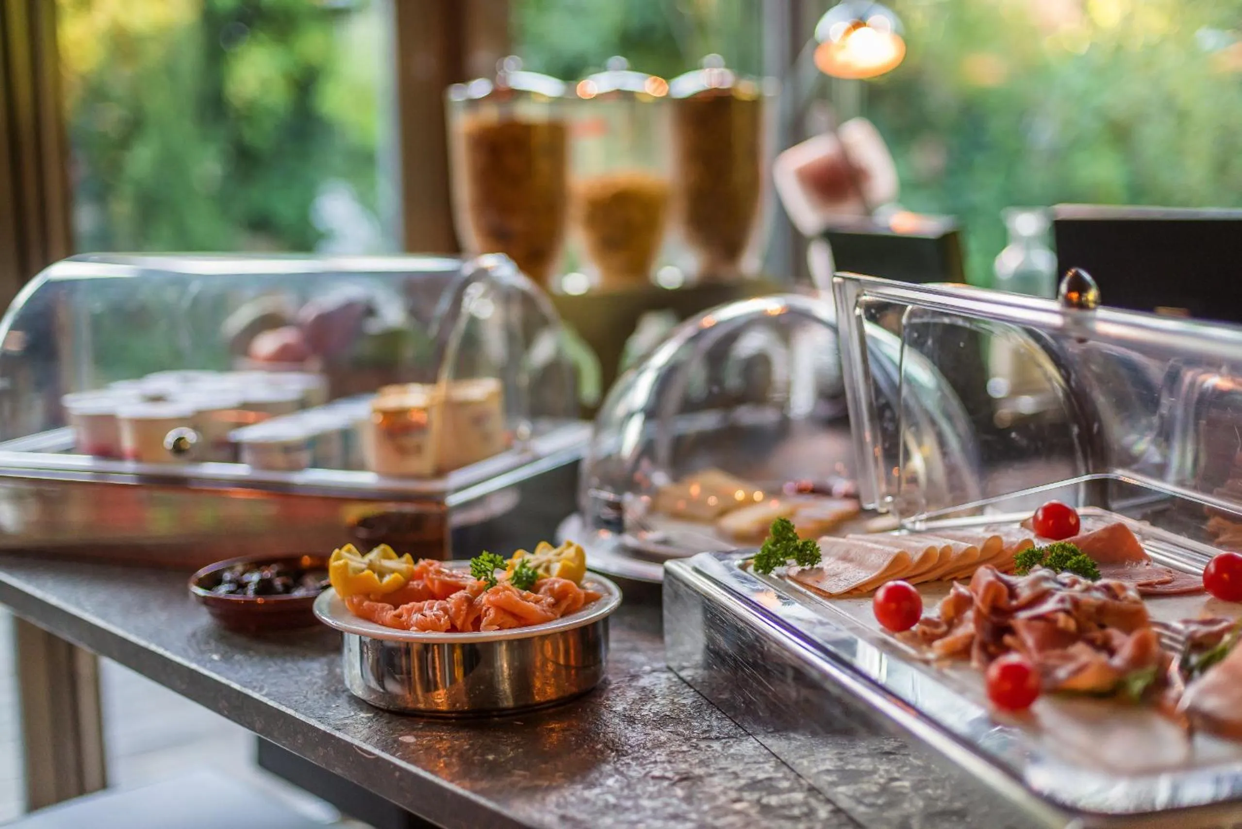 Buffet breakfast in La Maison Rouge