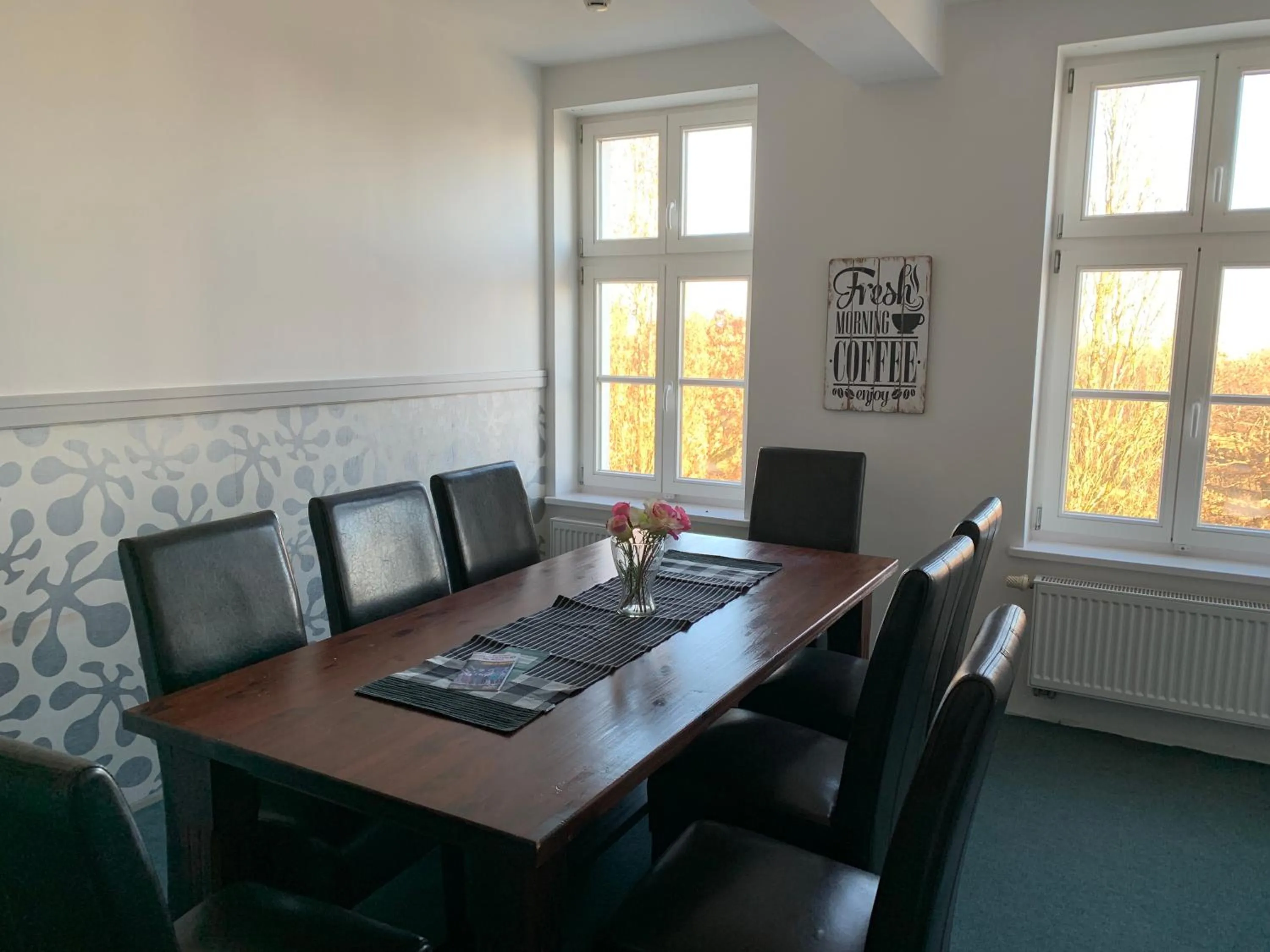 Communal lounge/ TV room in Parkhotel Putbus Superior International