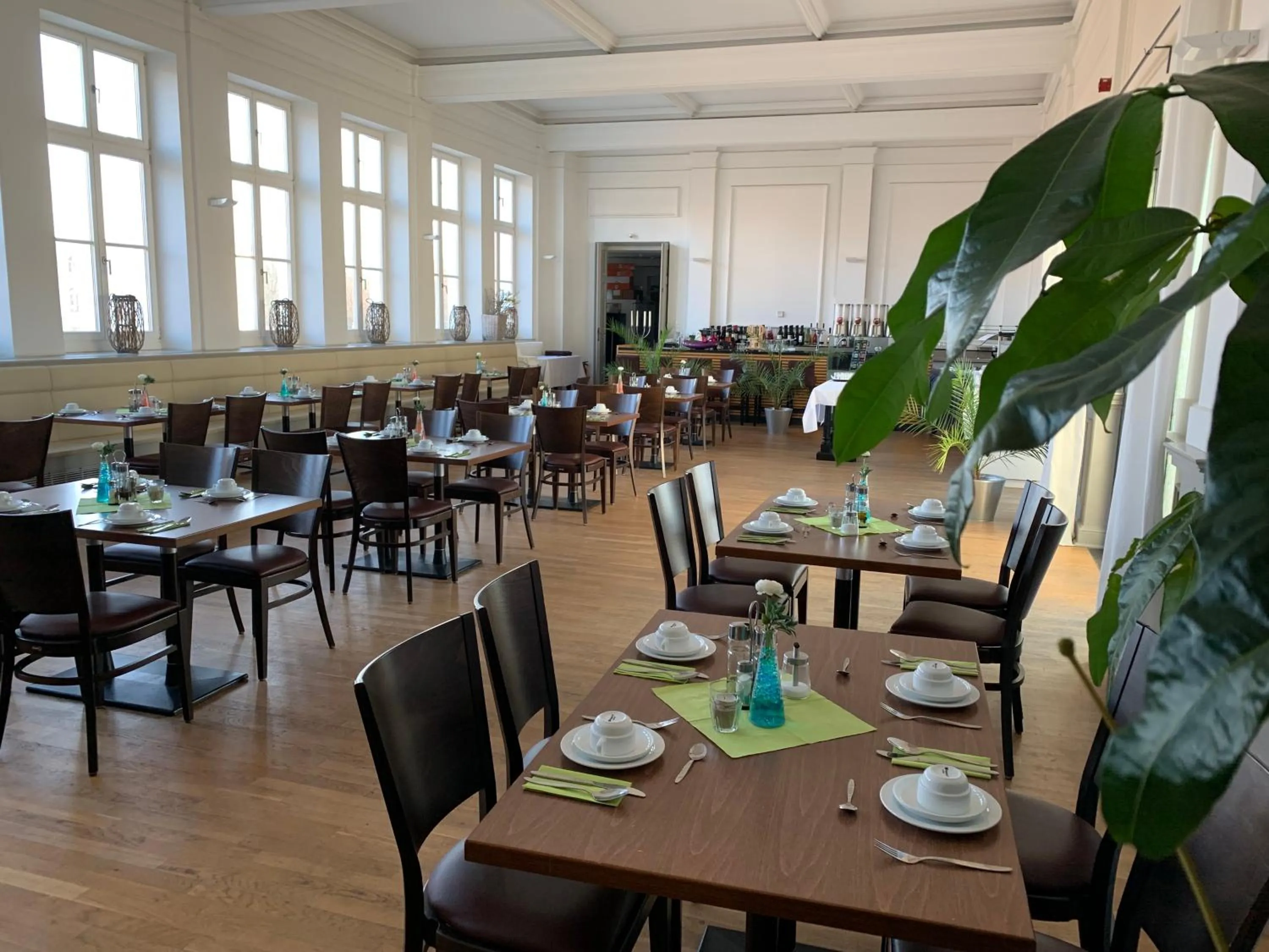 Restaurant/places to eat in Parkhotel Putbus Superior International