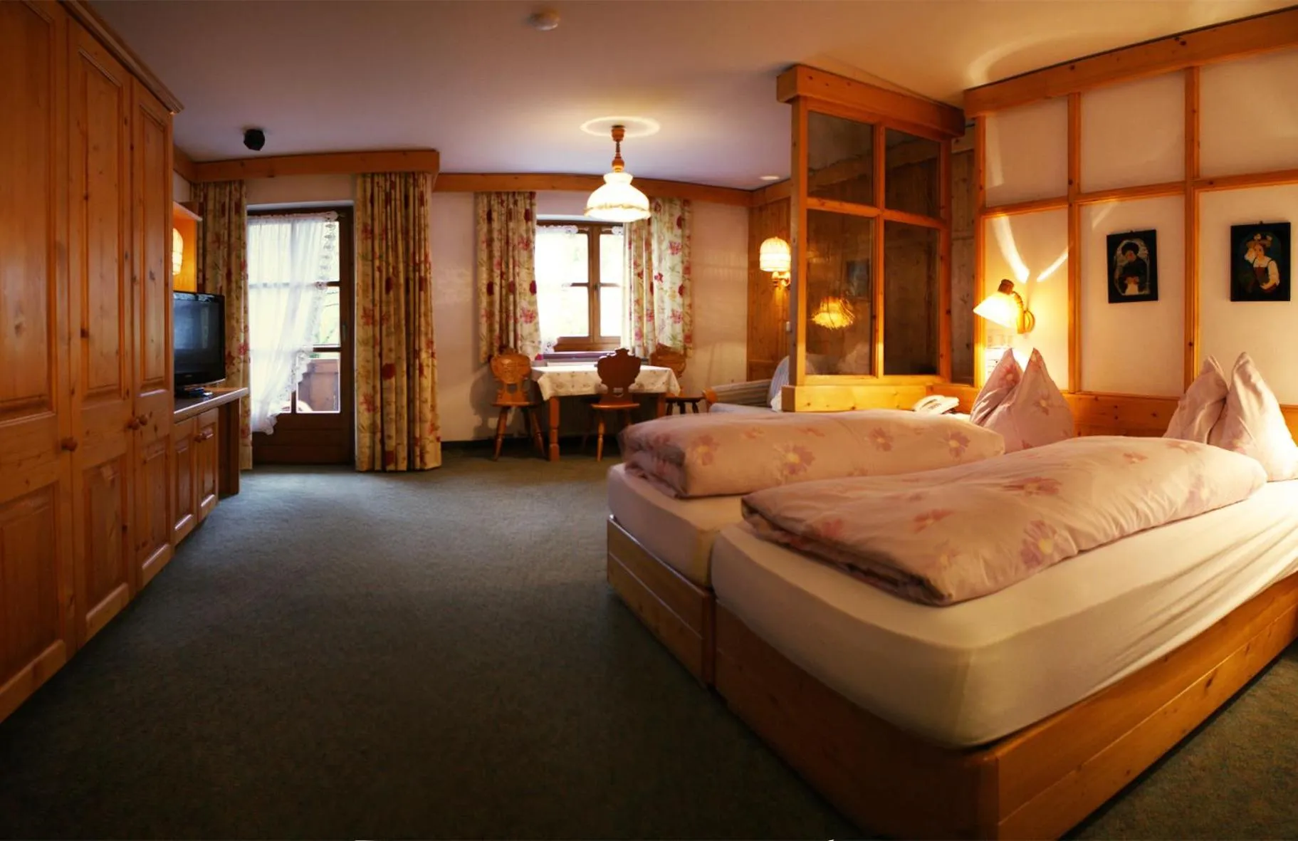 Bedroom, Bed in Hotel-Gasthof "Zur Mühle"