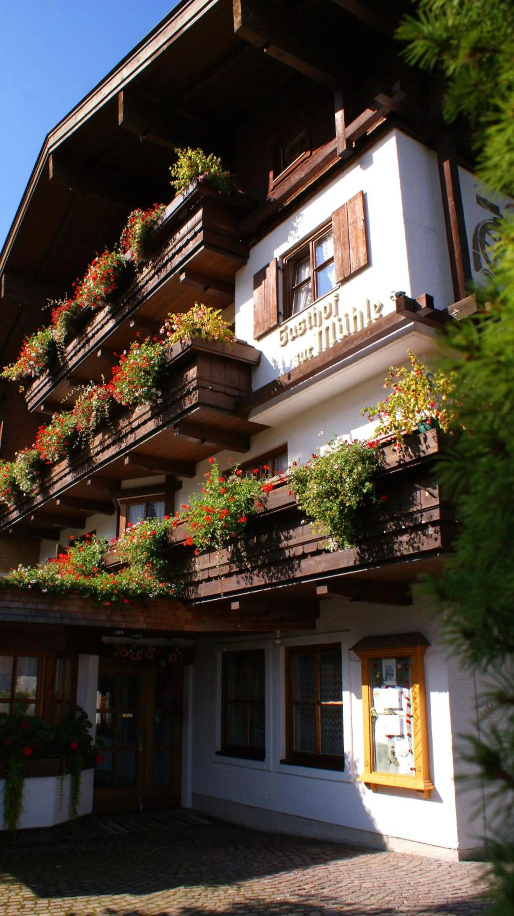 Facade/entrance in Hotel-Gasthof "Zur Mühle"