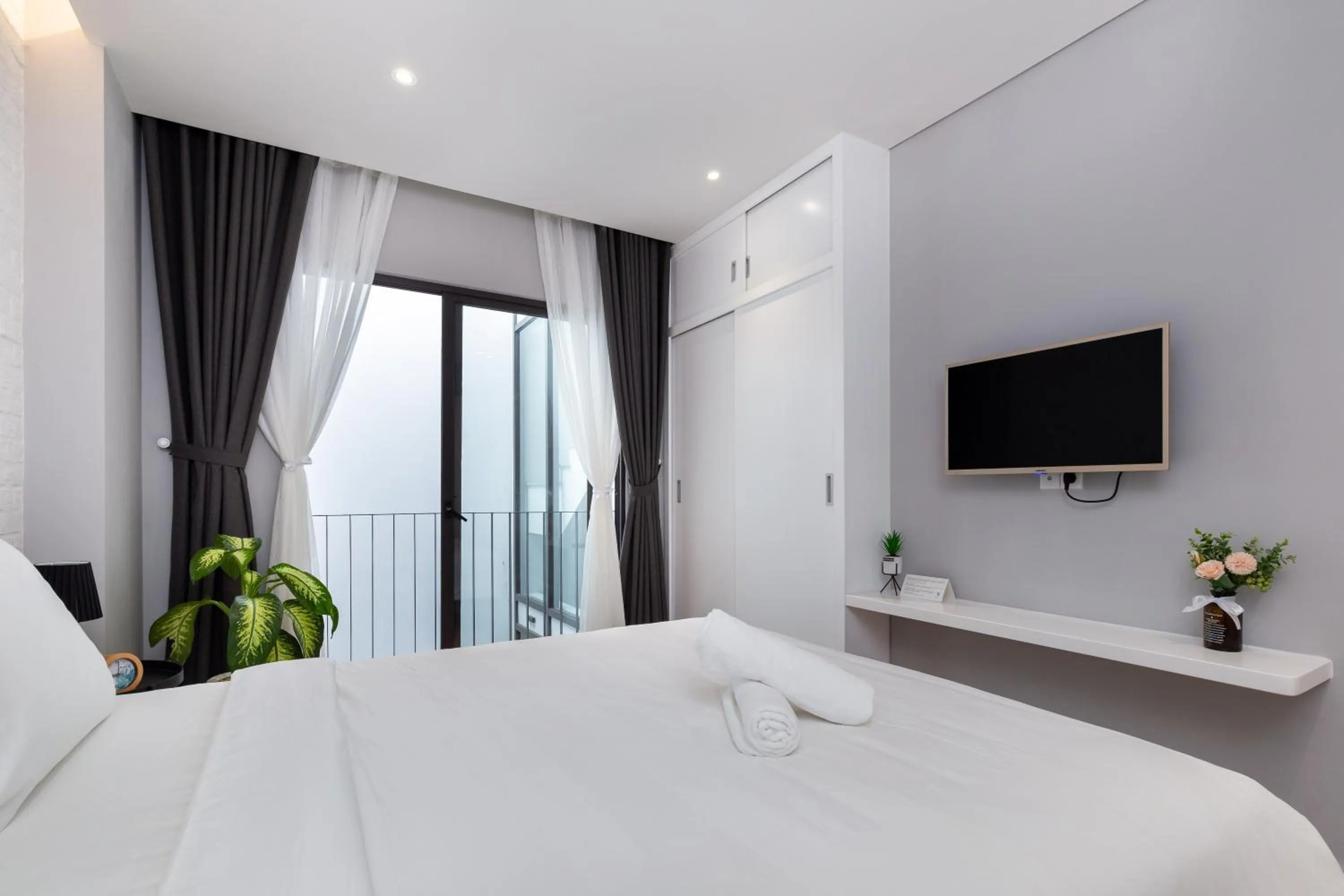 Bed in Cozrum Homes - Premier Residence