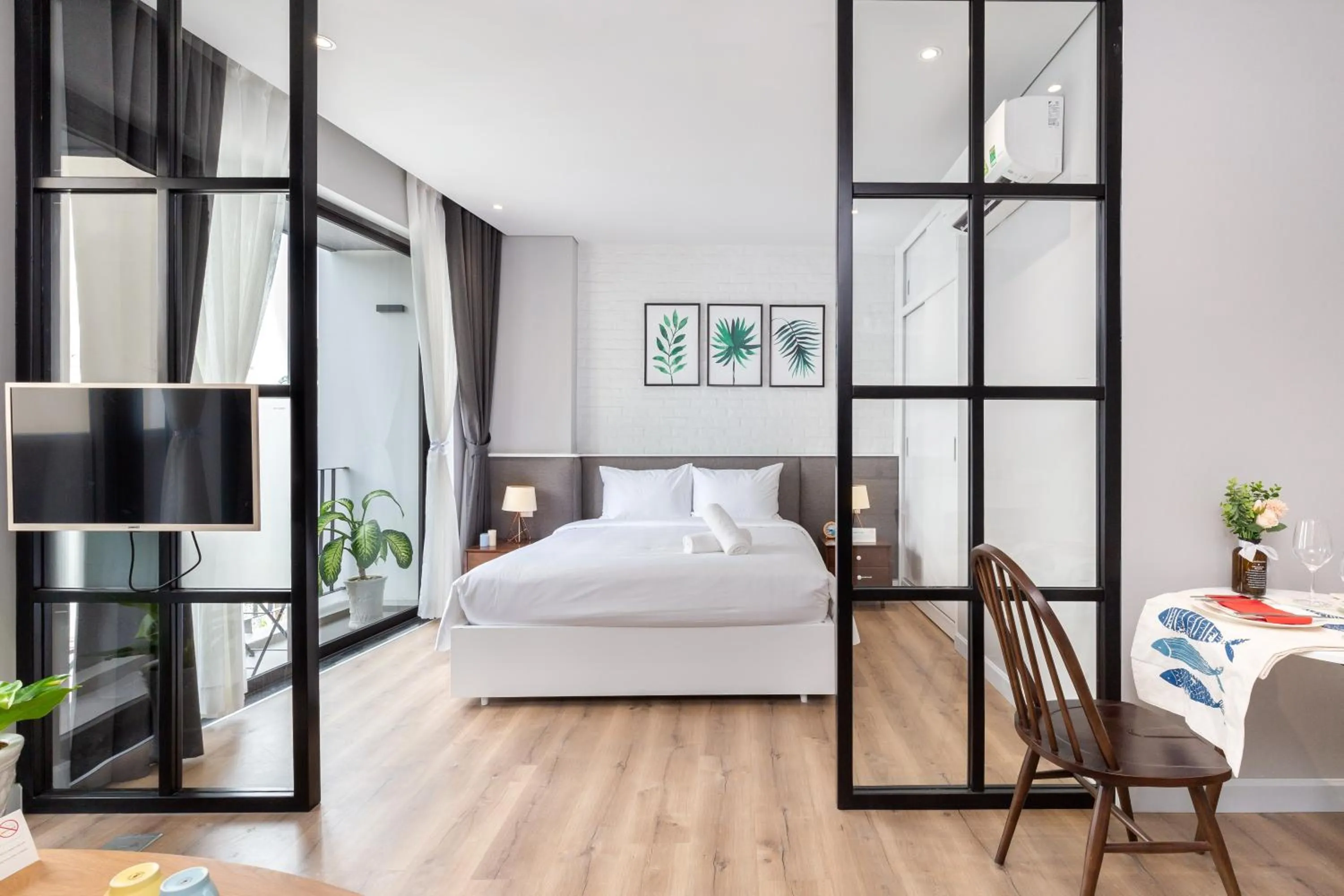 Photo of the whole room, Bed in Cozrum Homes - Premier Residence