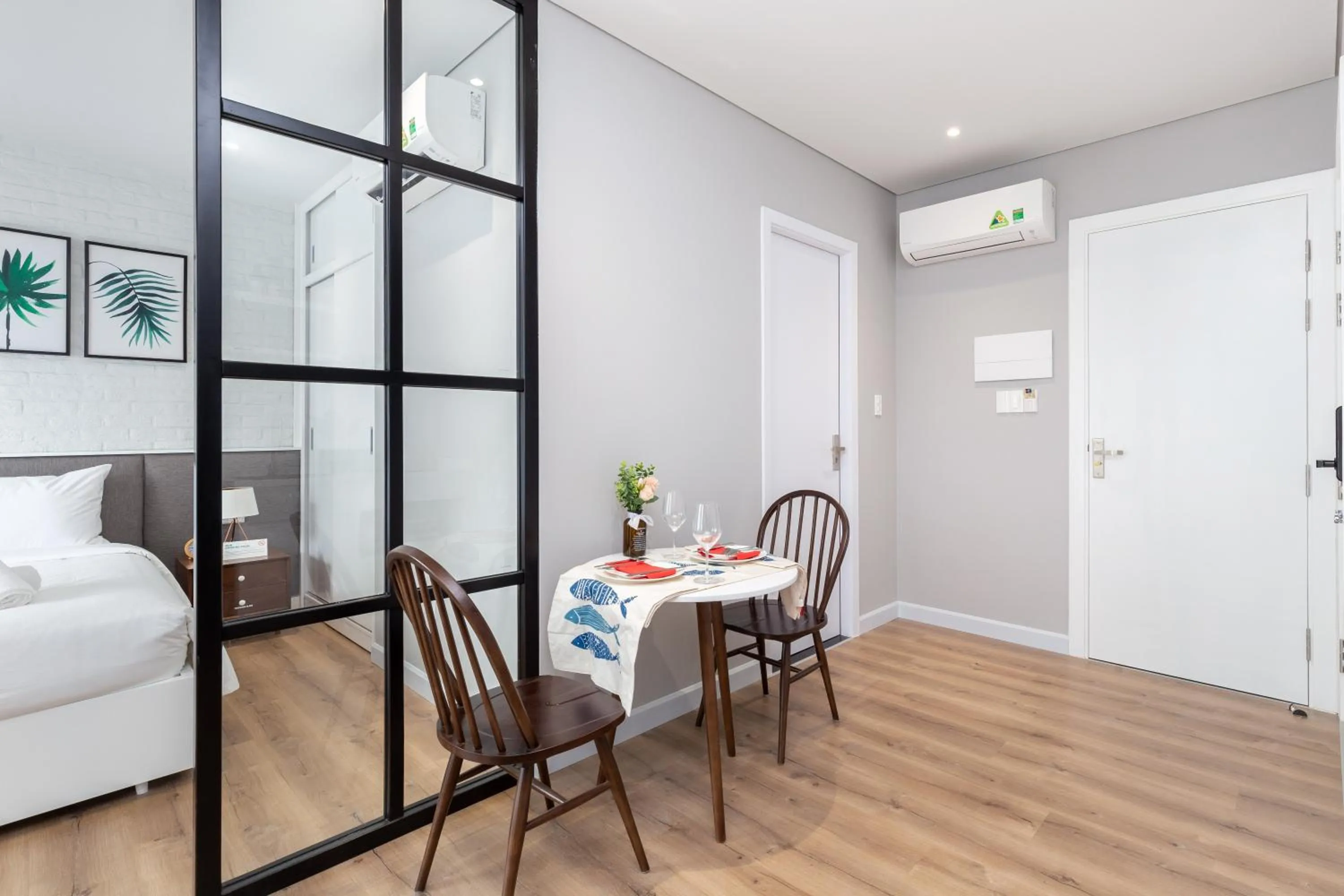 Dining area, Bed in Cozrum Homes - Premier Residence