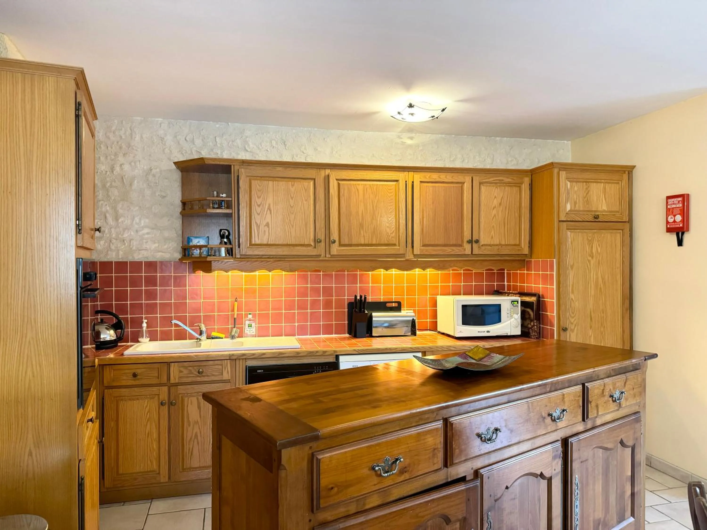 Coffee/tea facilities in Le Relais de Saint-Preuil, The Originals Relais Vignes du Cognac