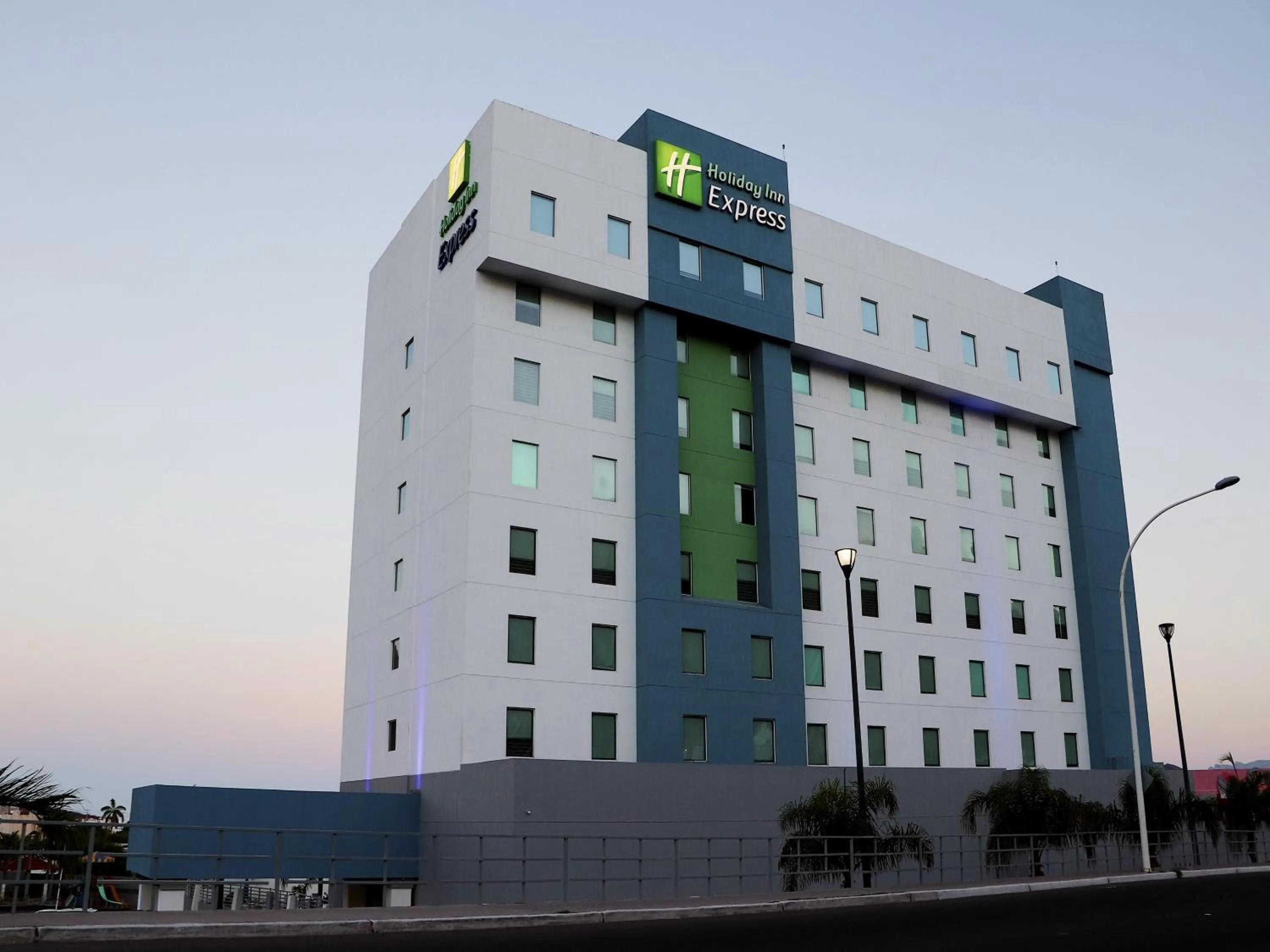 Property building in Holiday Inn Express Guaymas by IHG