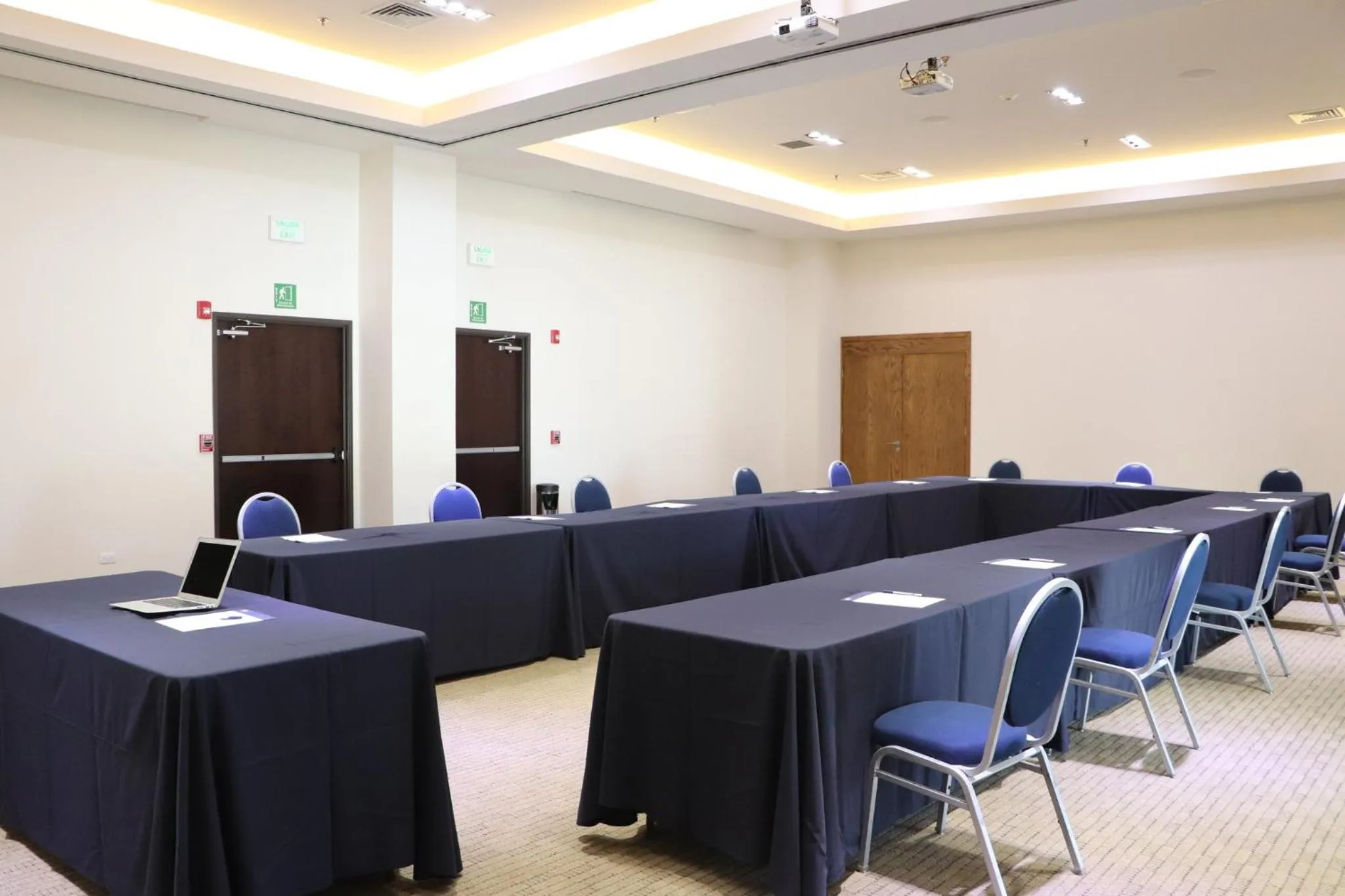 Meeting/conference room in Holiday Inn Express Guaymas by IHG