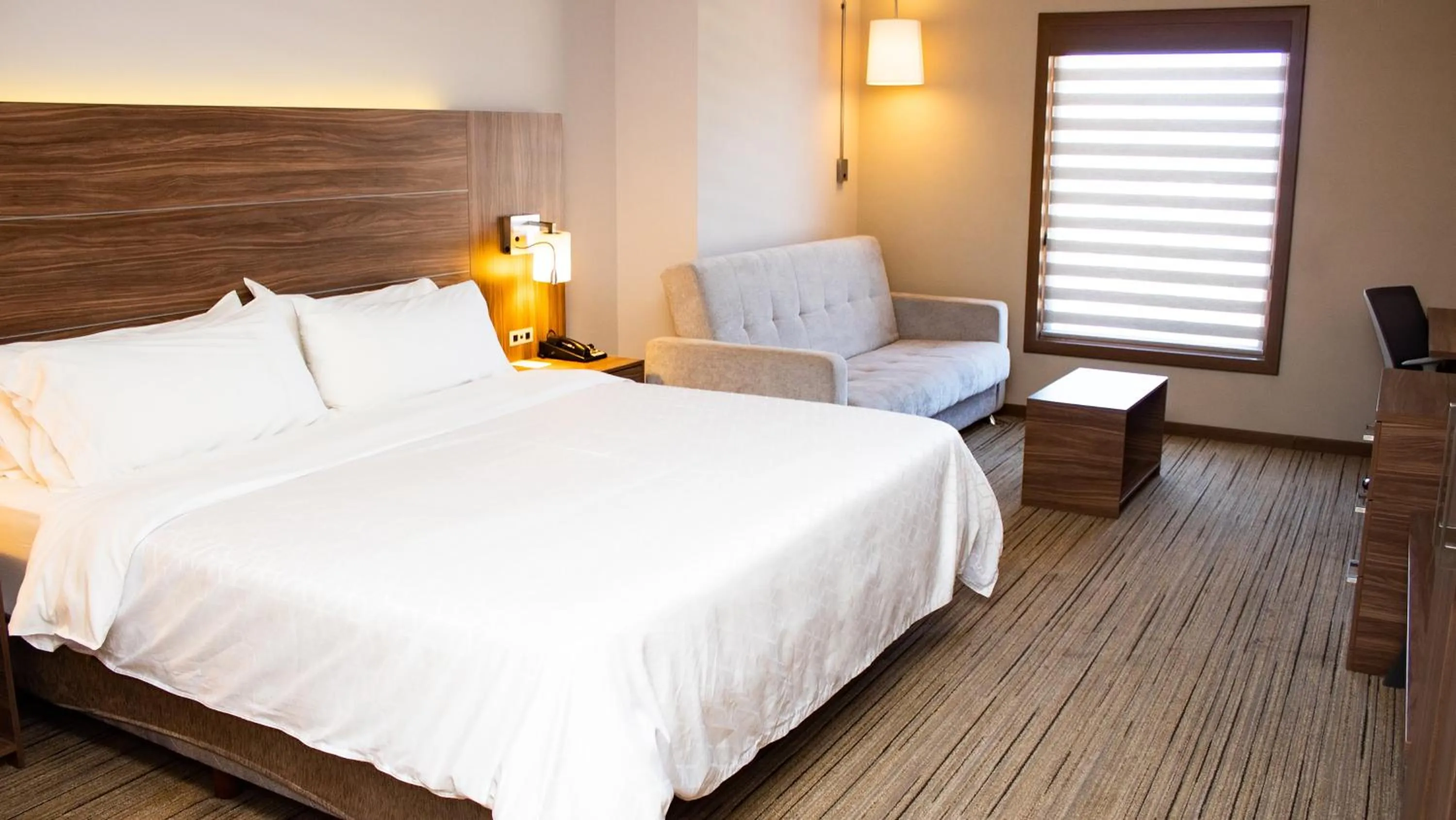 Photo of the whole room, Bed in Holiday Inn Express Guaymas by IHG
