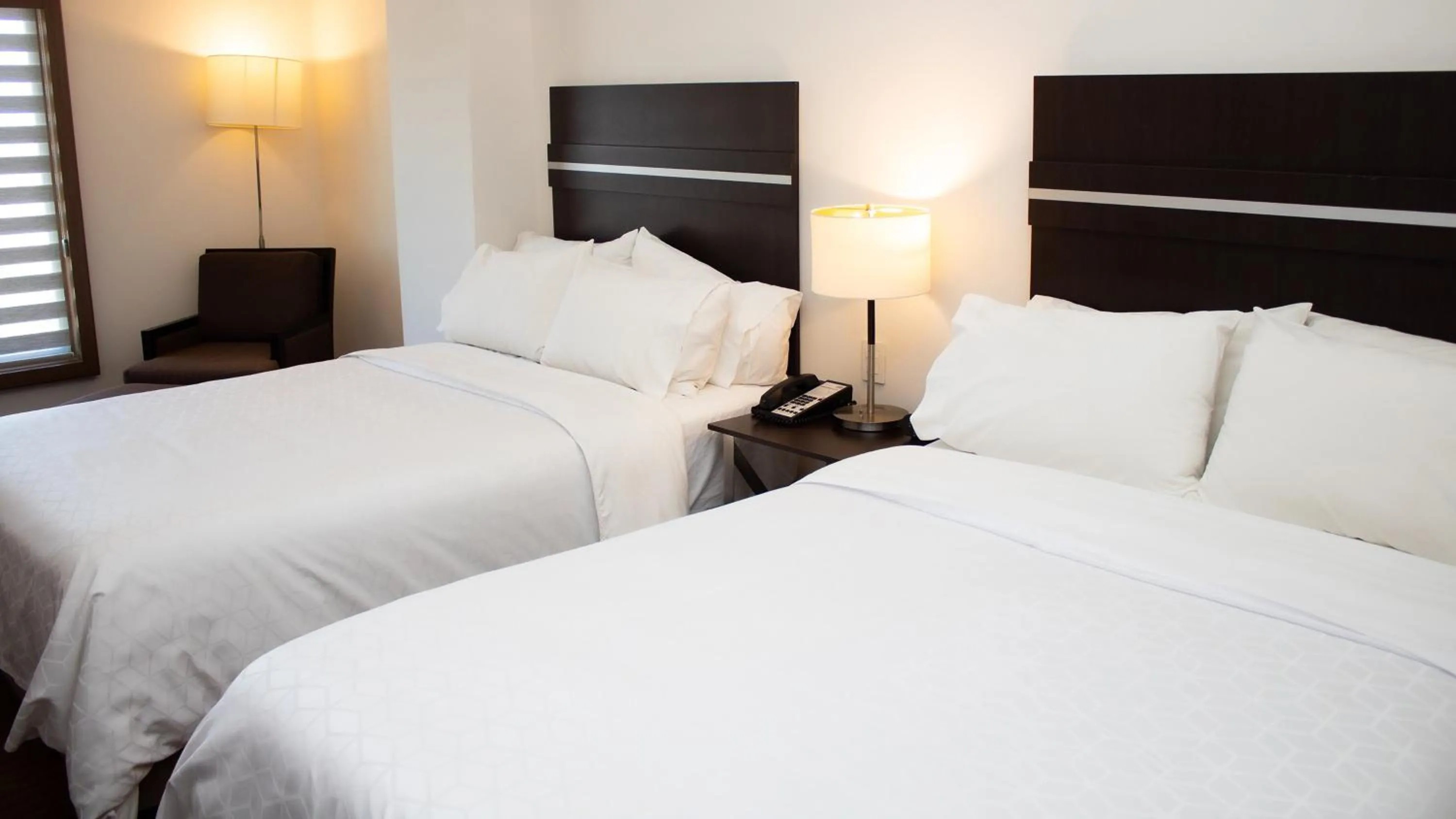 Photo of the whole room, Bed in Holiday Inn Express Guaymas by IHG