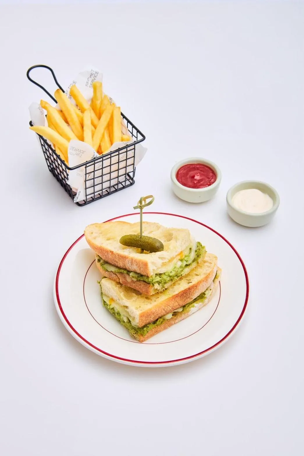 Restaurant/places to eat in 42Grand Residence