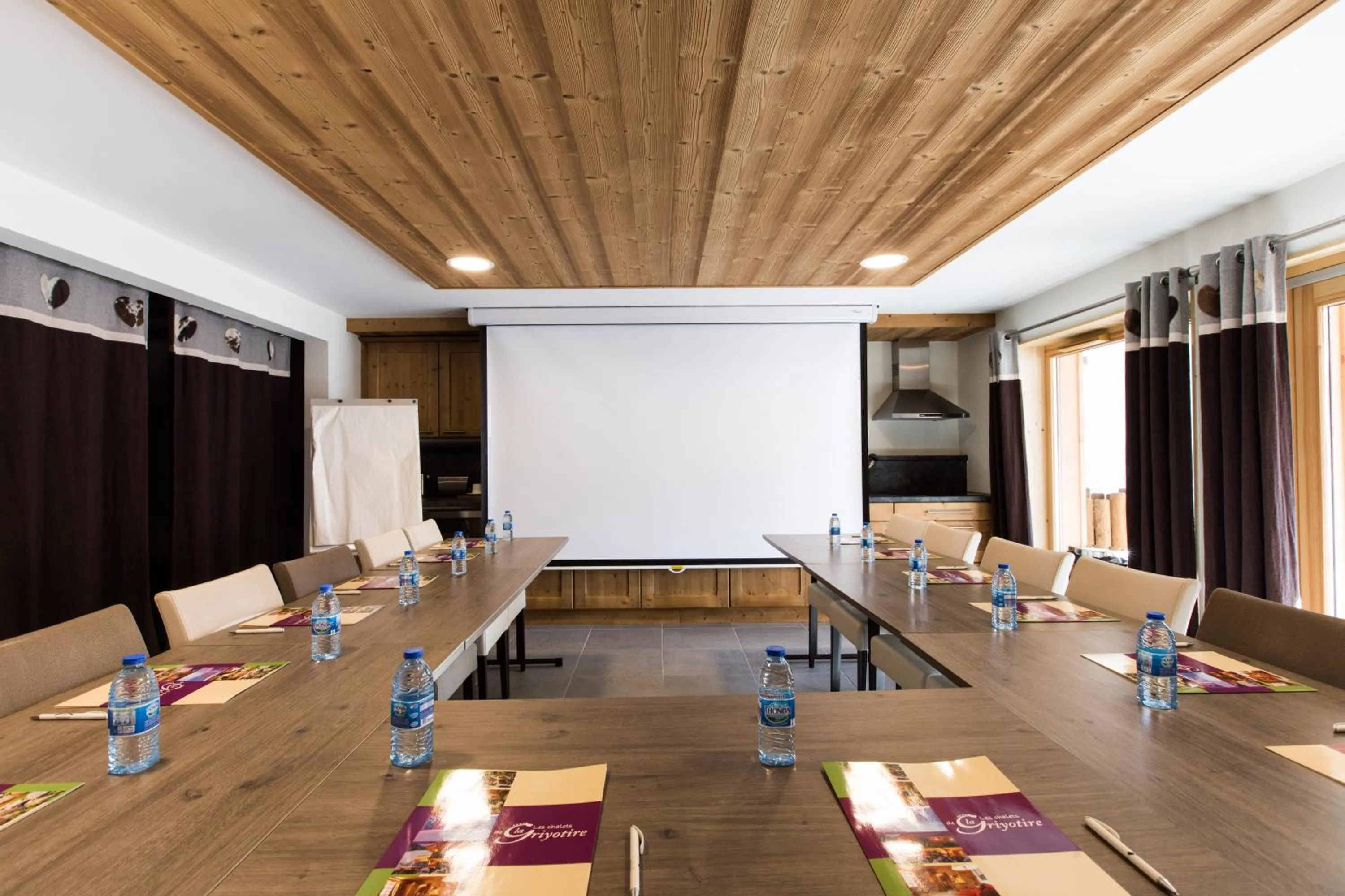 Business facilities in Les Chalets de La Griyotire