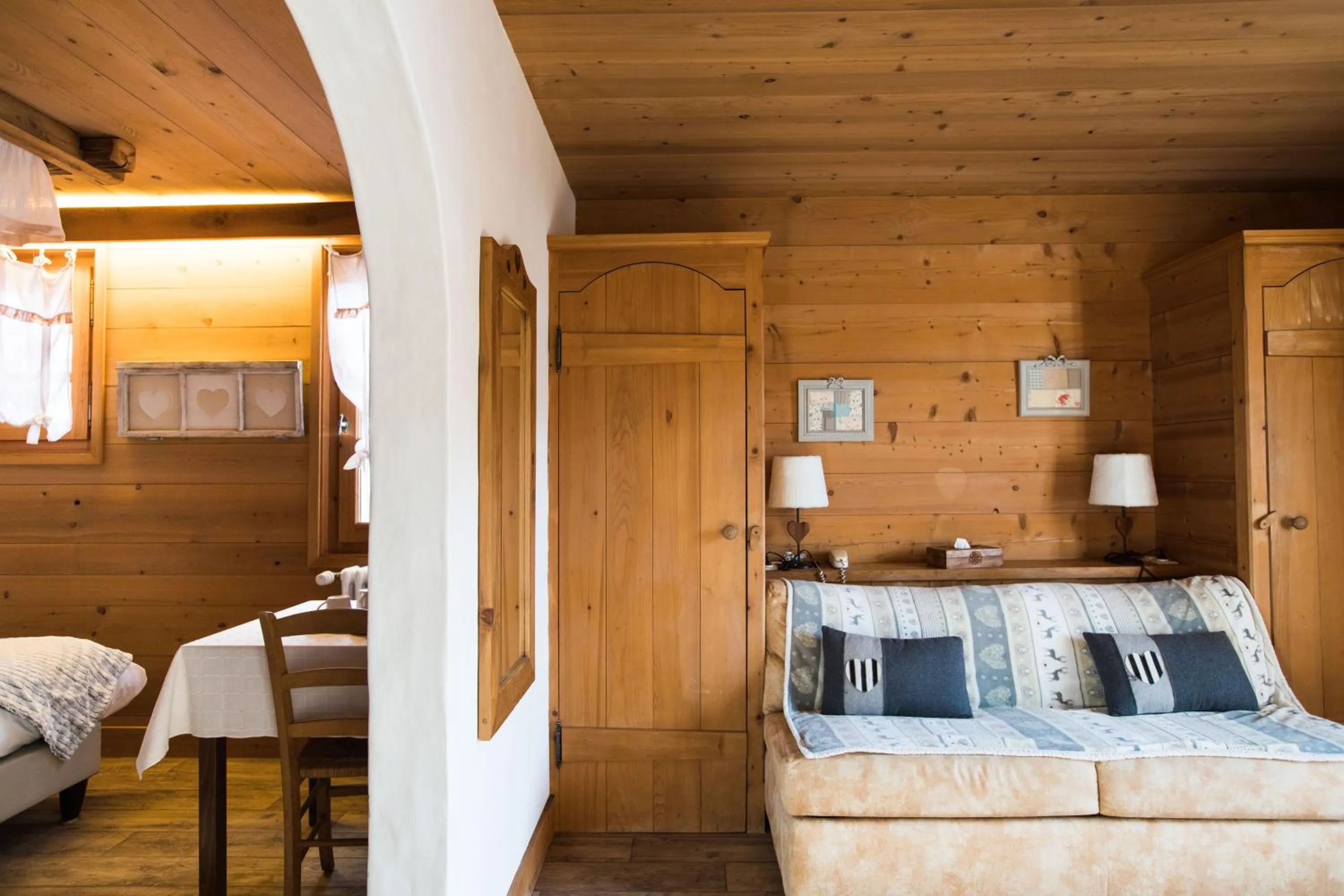 Living room, Bed in Les Chalets de La Griyotire