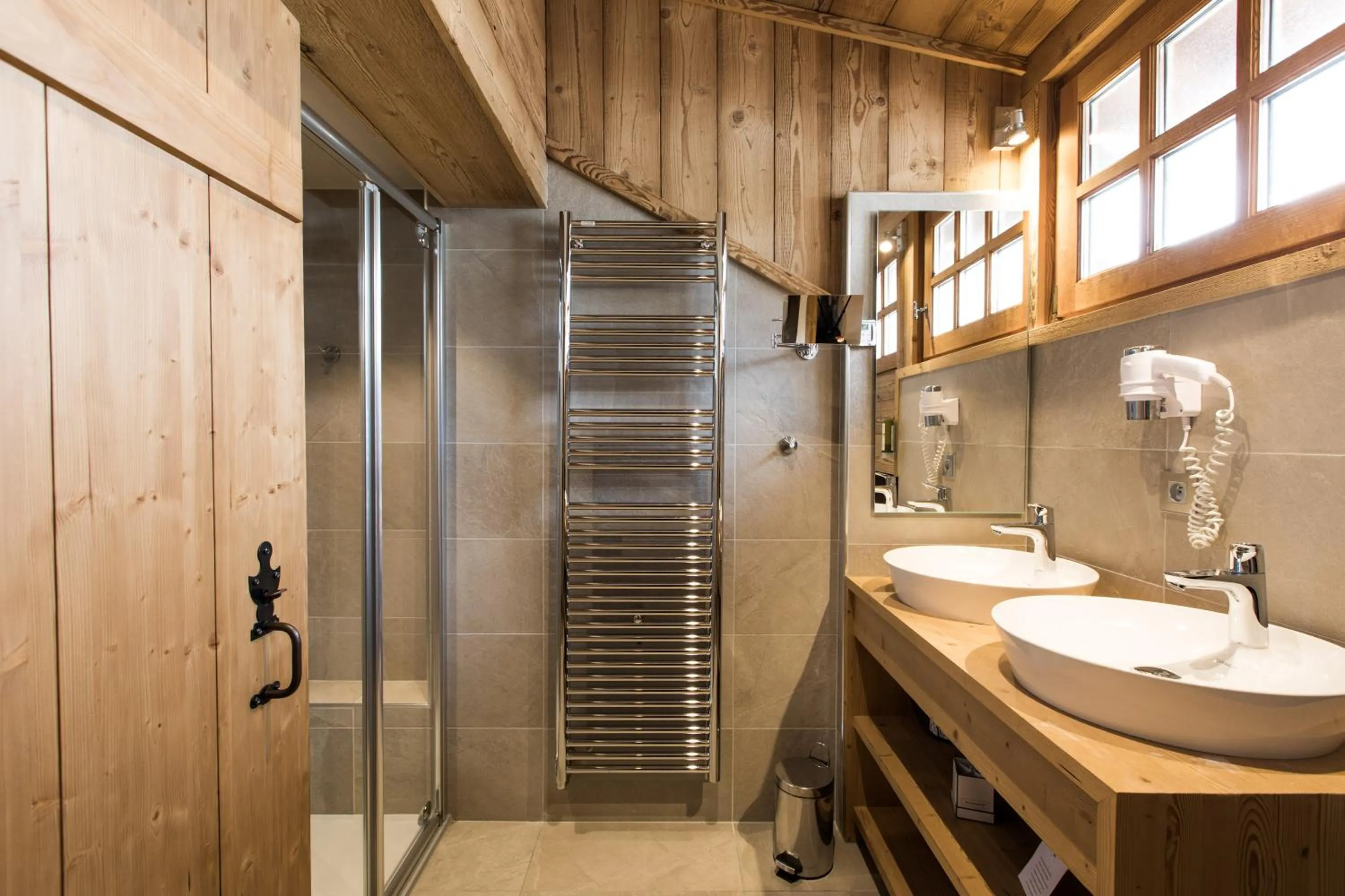 Bathroom in Les Chalets de La Griyotire