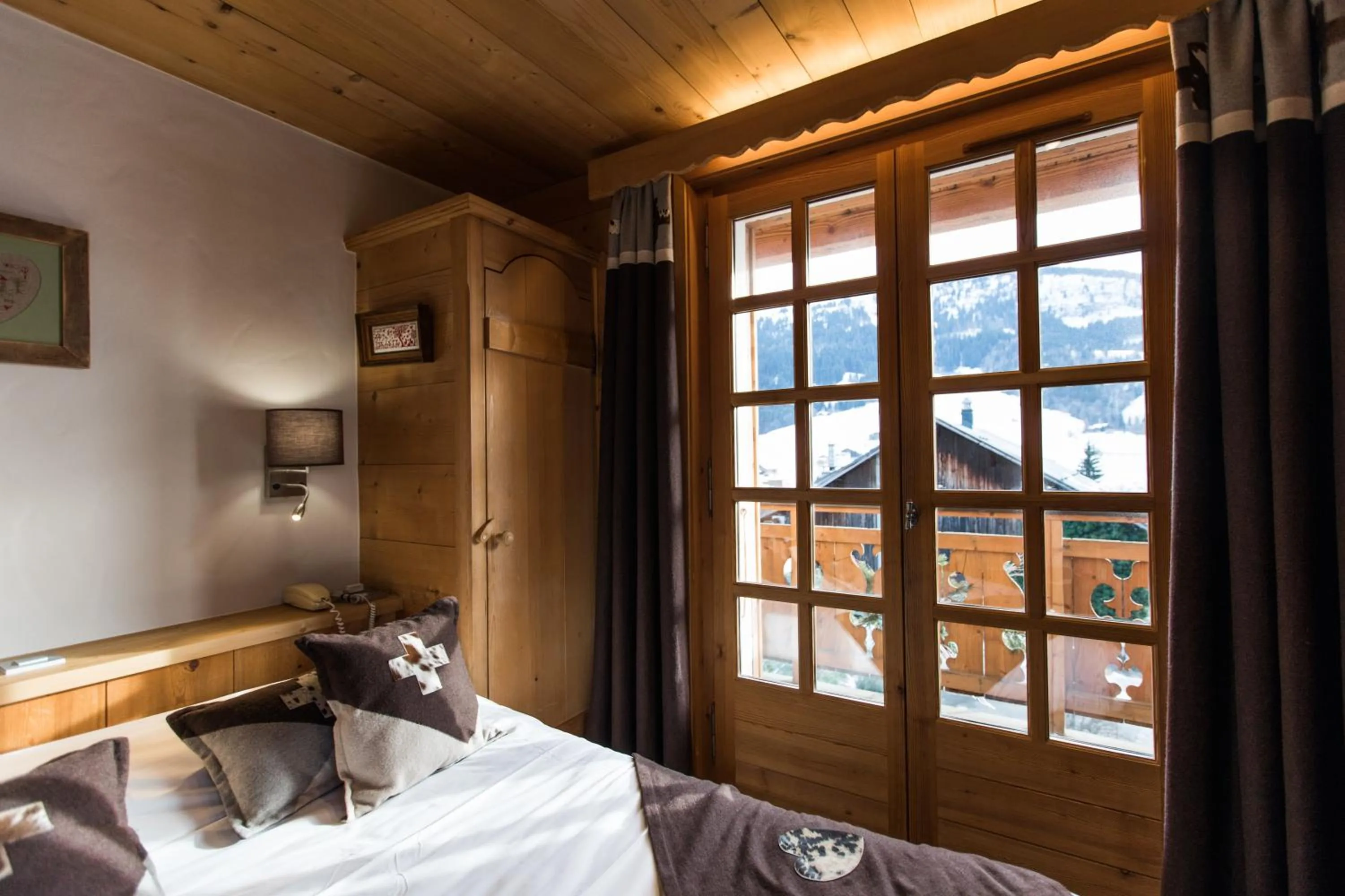 Mountain view, Bed in Les Chalets de La Griyotire