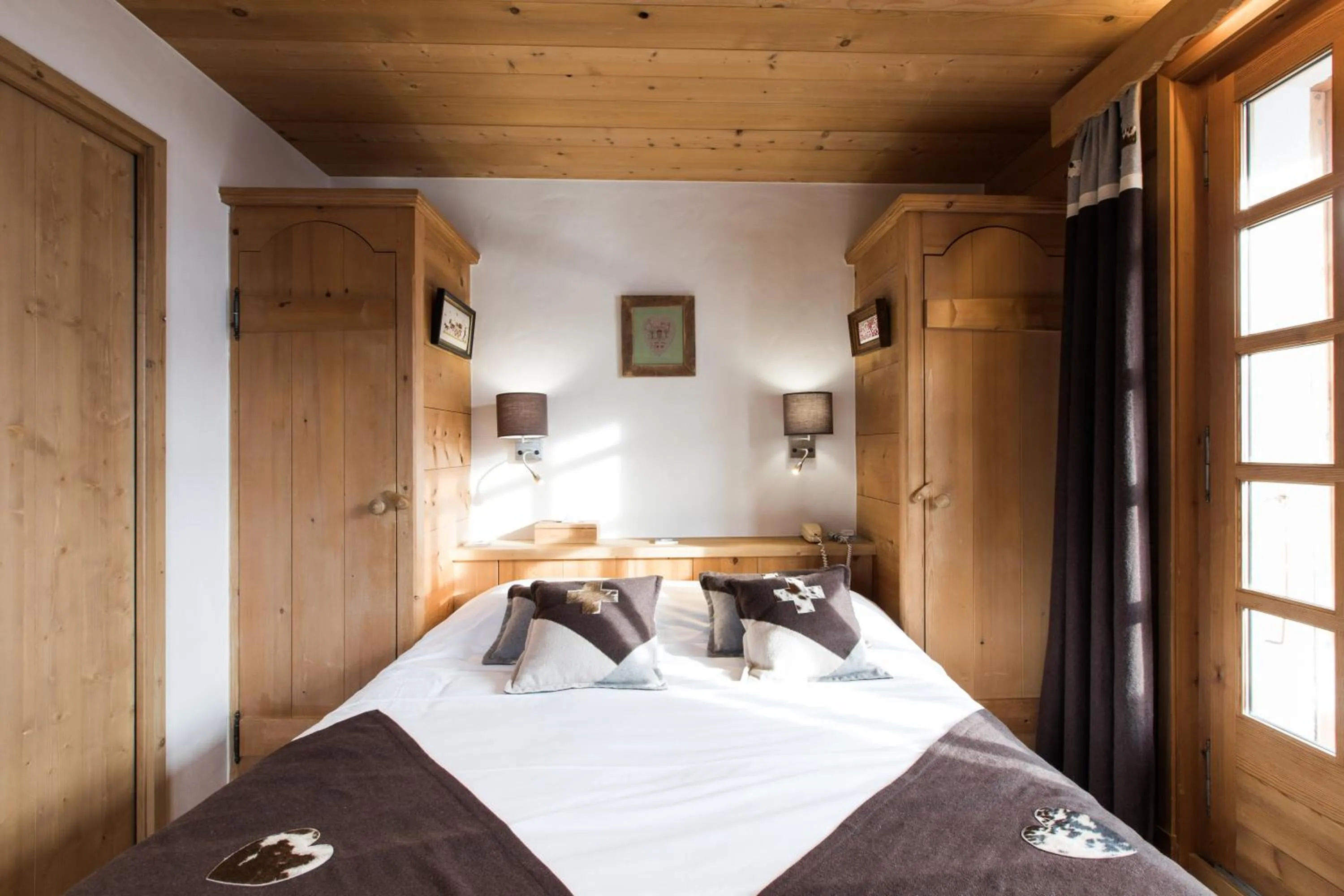 Bed in Les Chalets de La Griyotire