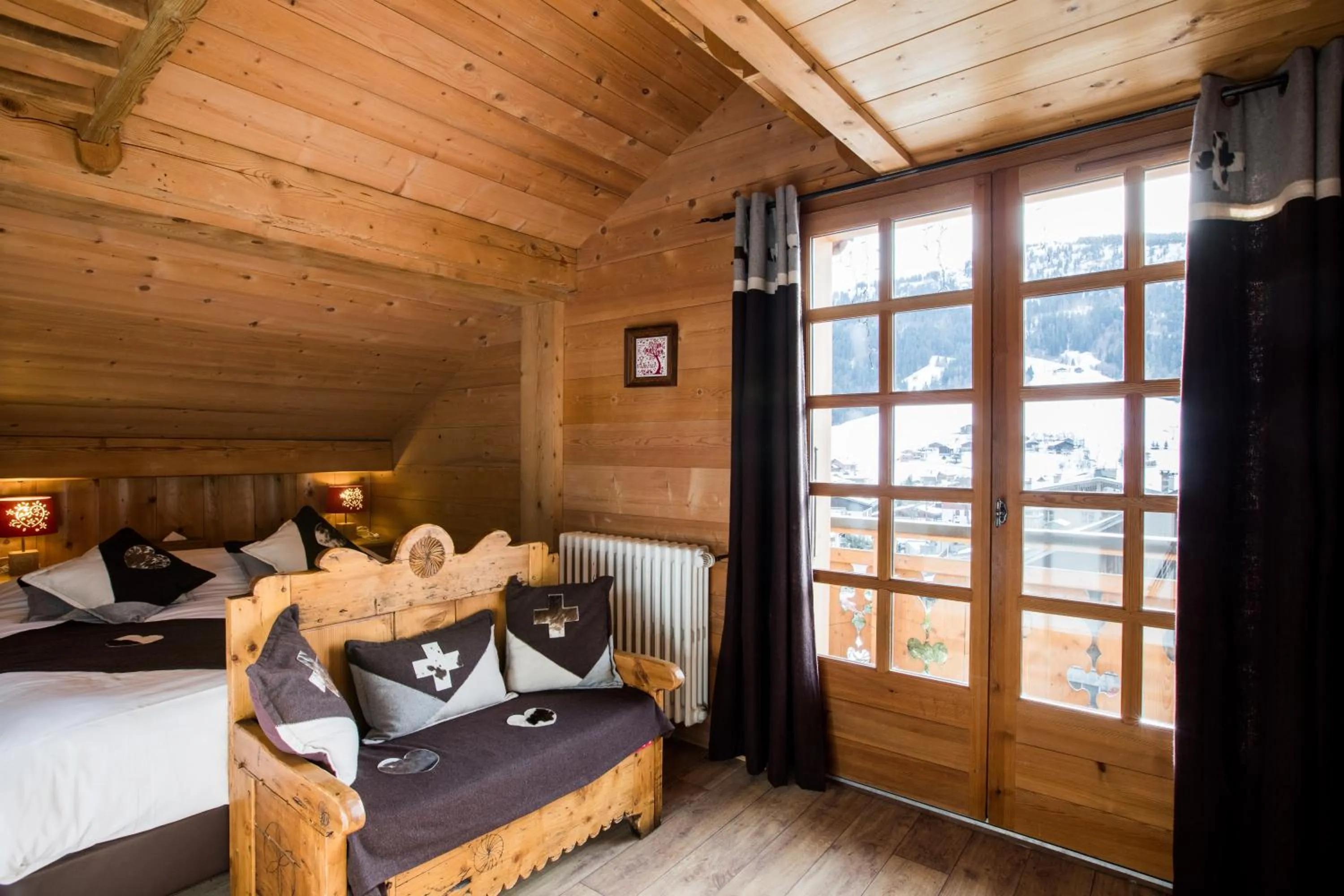 Bedroom, Bed in Les Chalets de La Griyotire
