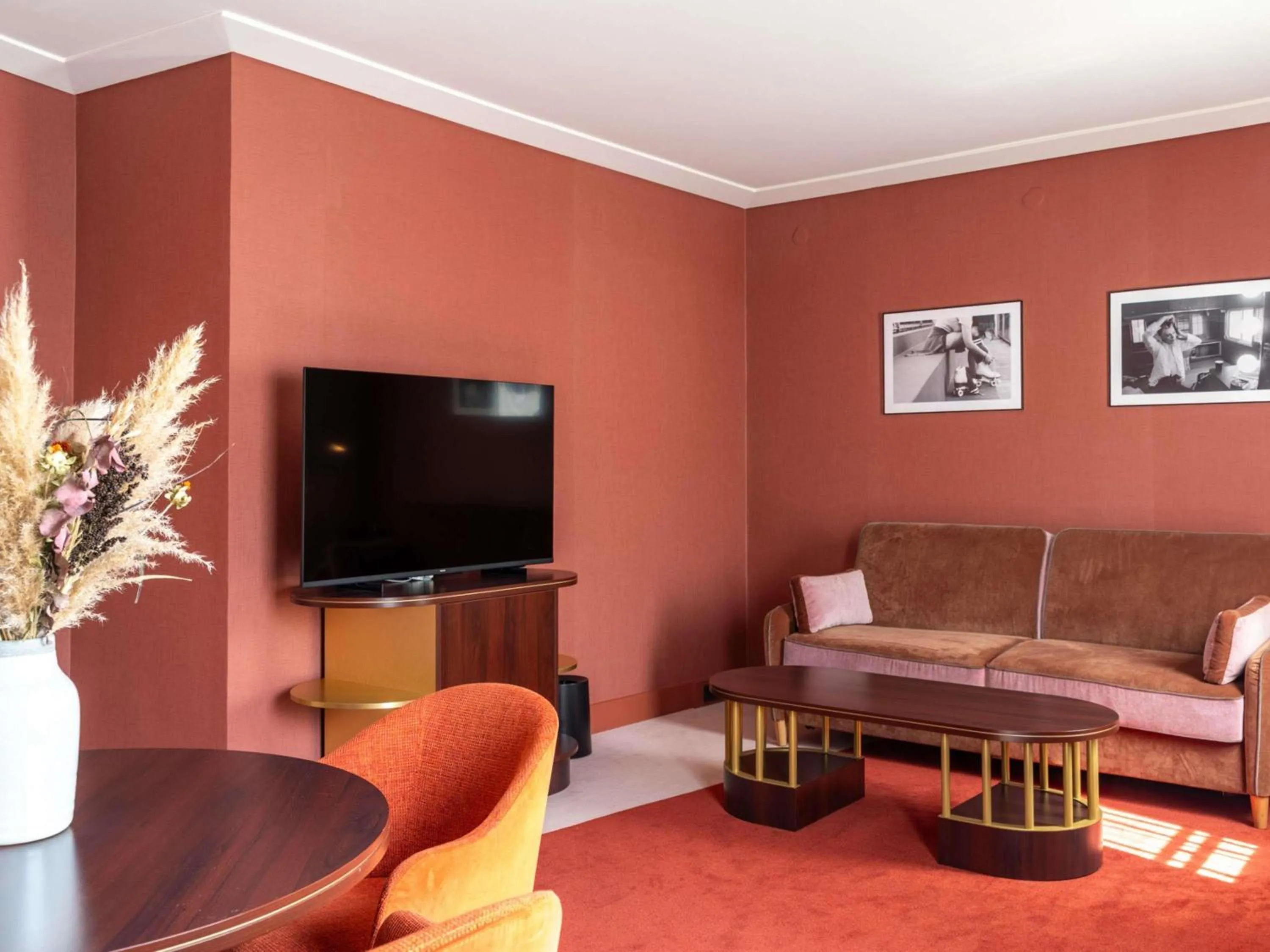 Bedroom in Nest Hotel Paris la Défense - MGallery Collection