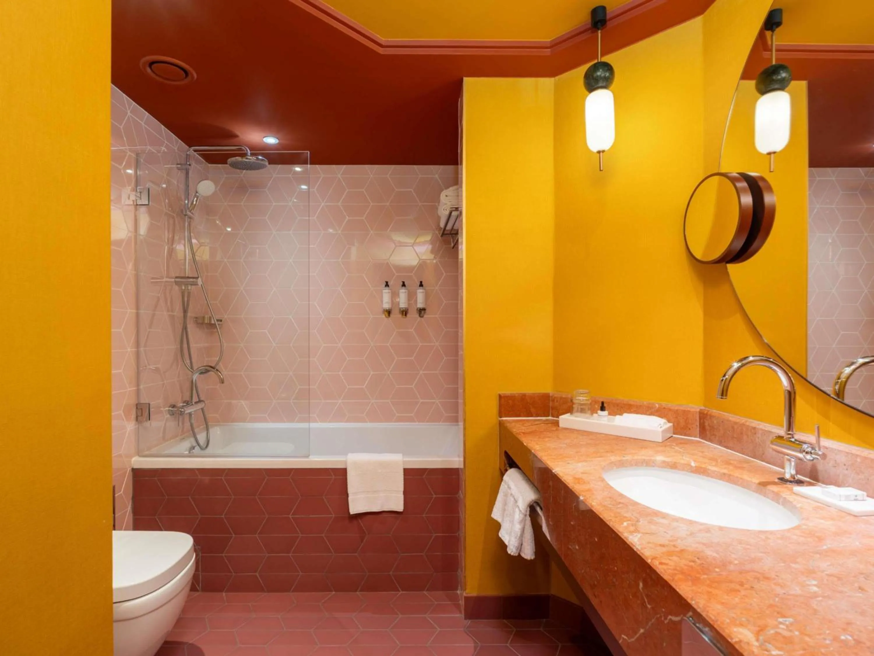 Bedroom in Nest Hotel Paris la Défense - MGallery Collection