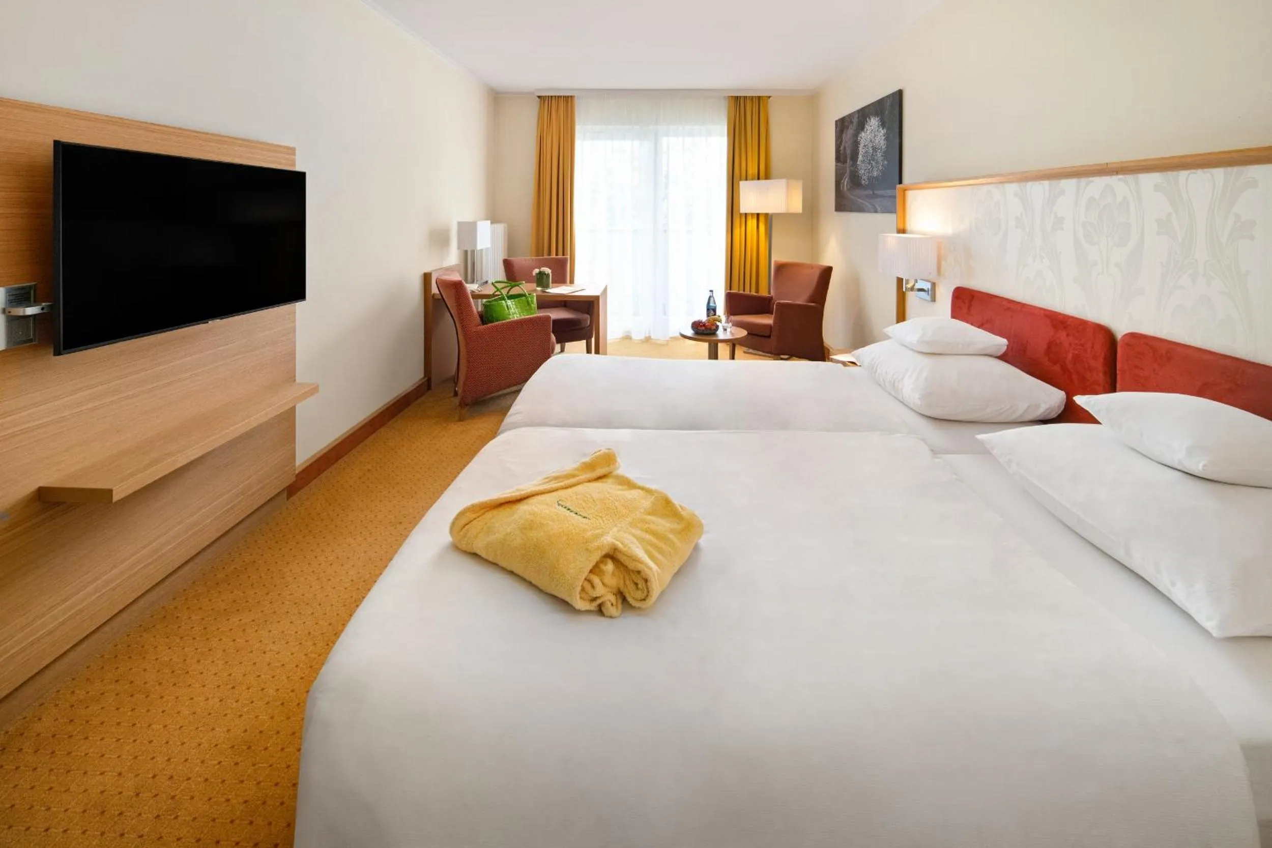 Photo of the whole room, Bed in Hotel Sonnengut Wellness - Therme - Spa