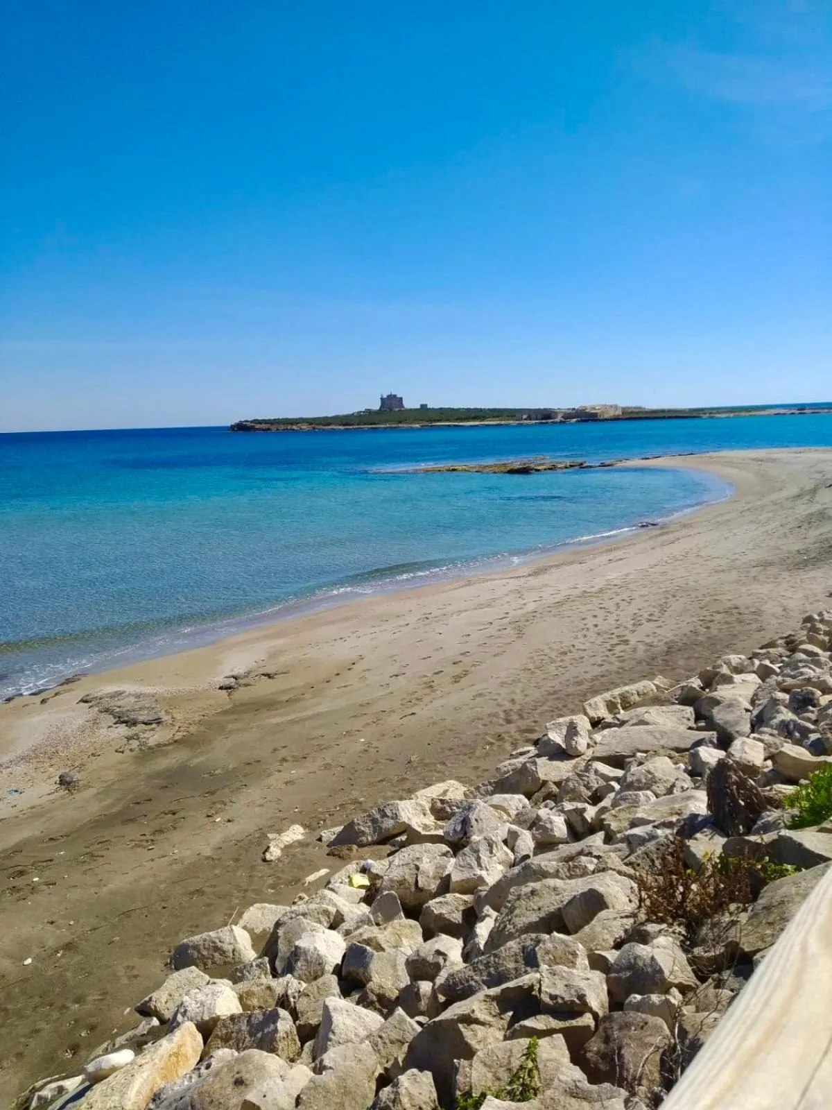 Beach in B&B Giallolumia