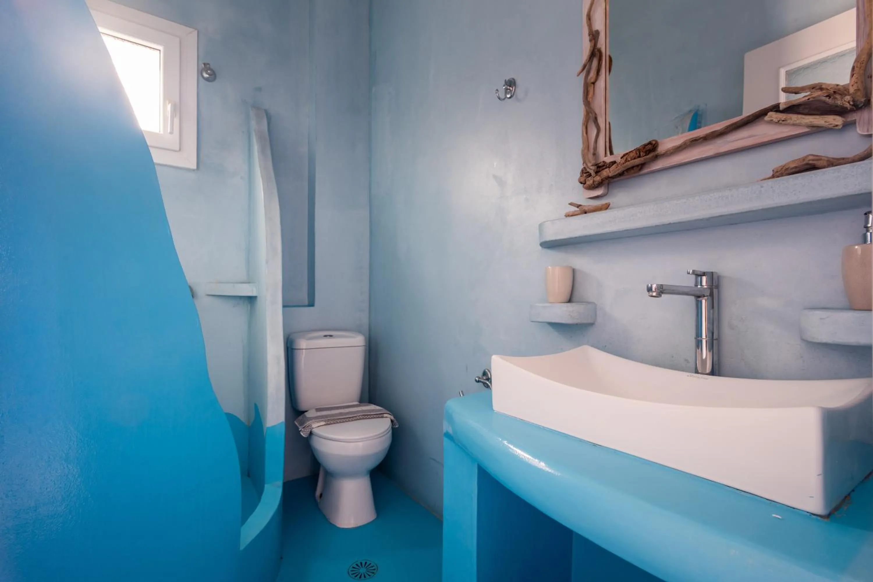 Bathroom in Polyegos View