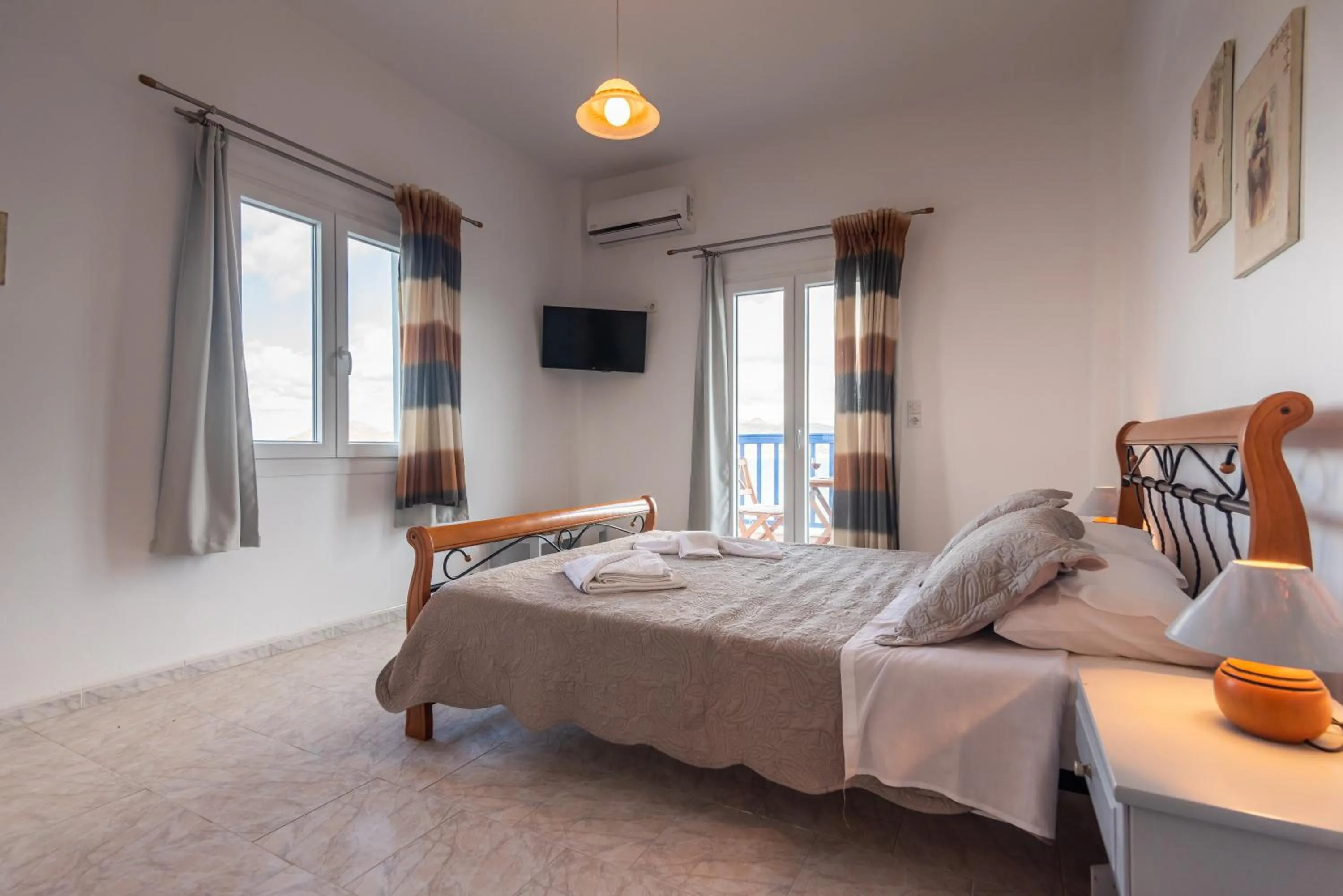 Bedroom, Bed in Polyegos View