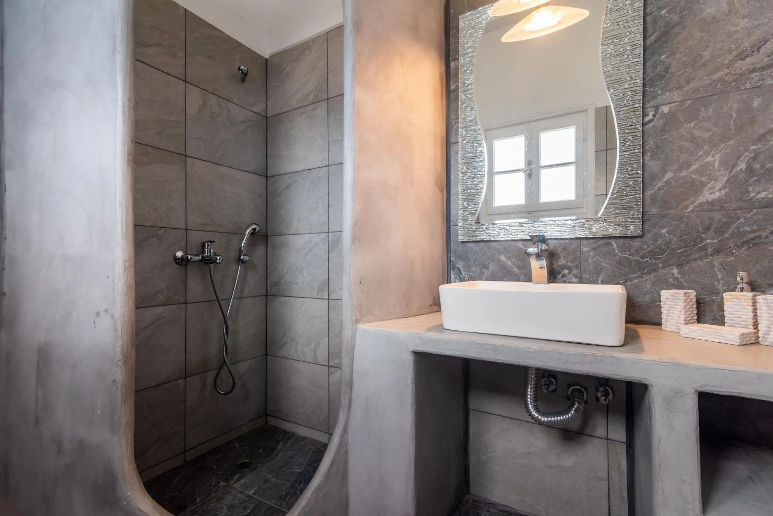 Bathroom in Polyegos View