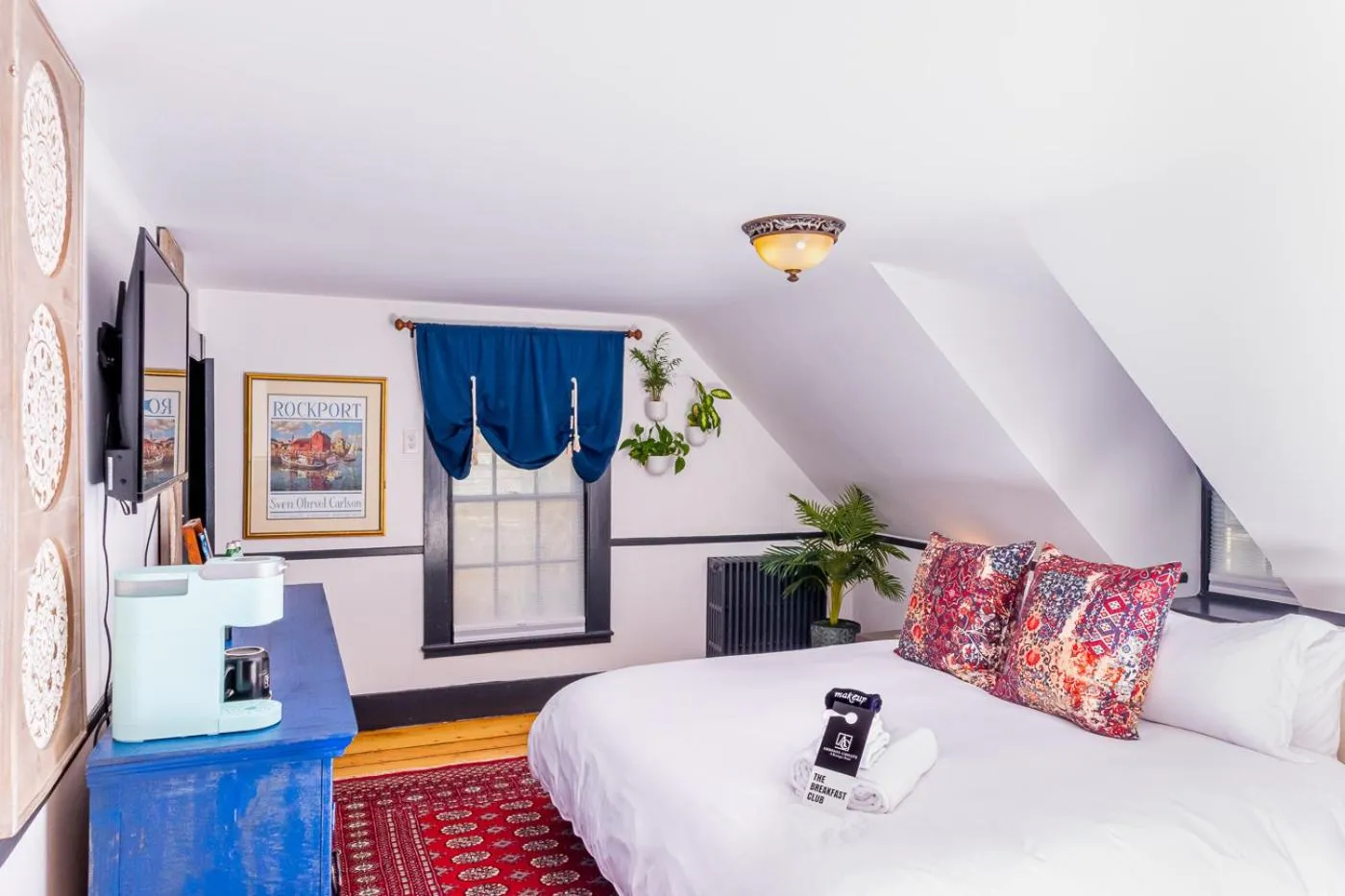 Bed in Addison Choate