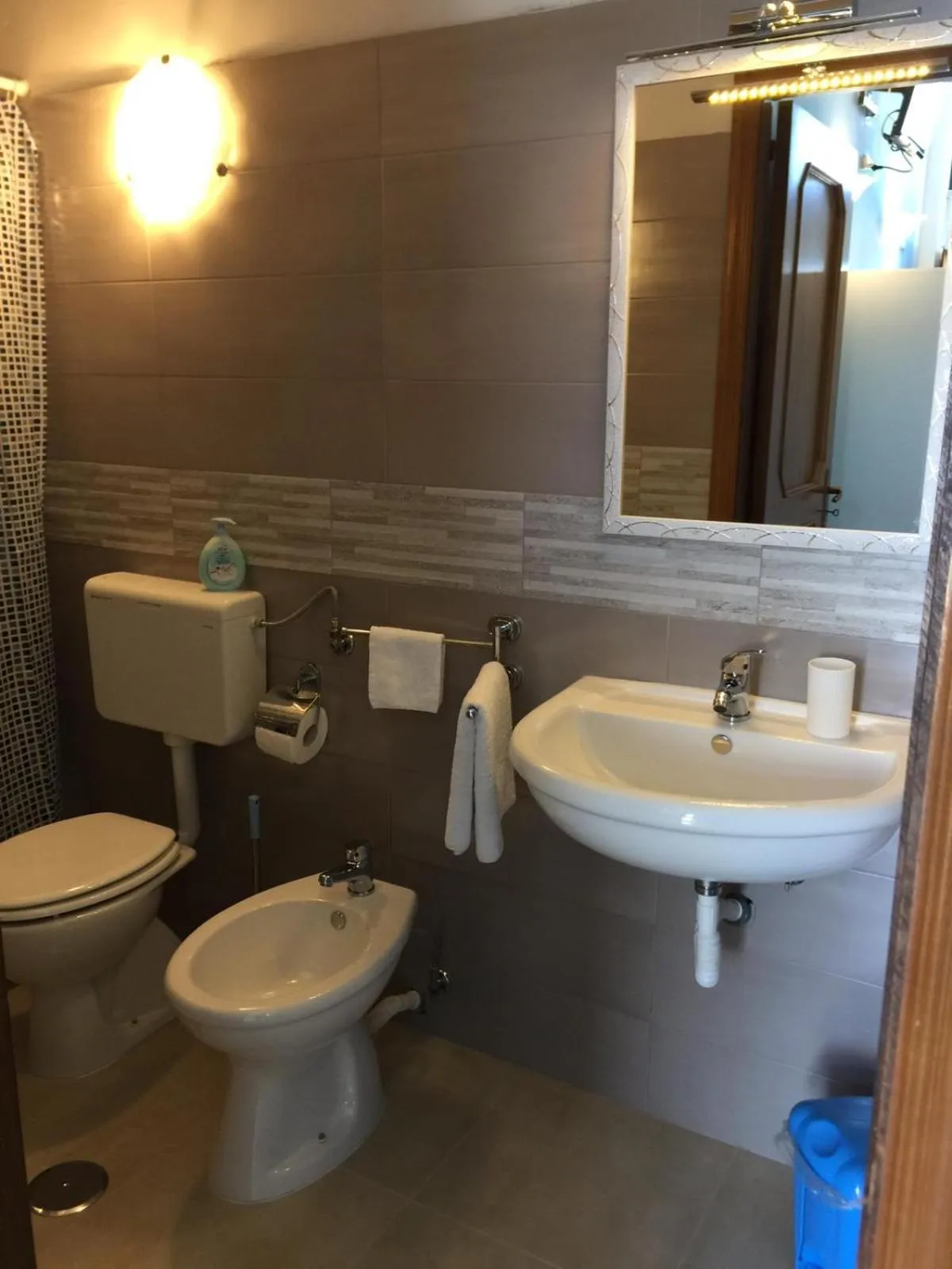 Una terrazza sul mare