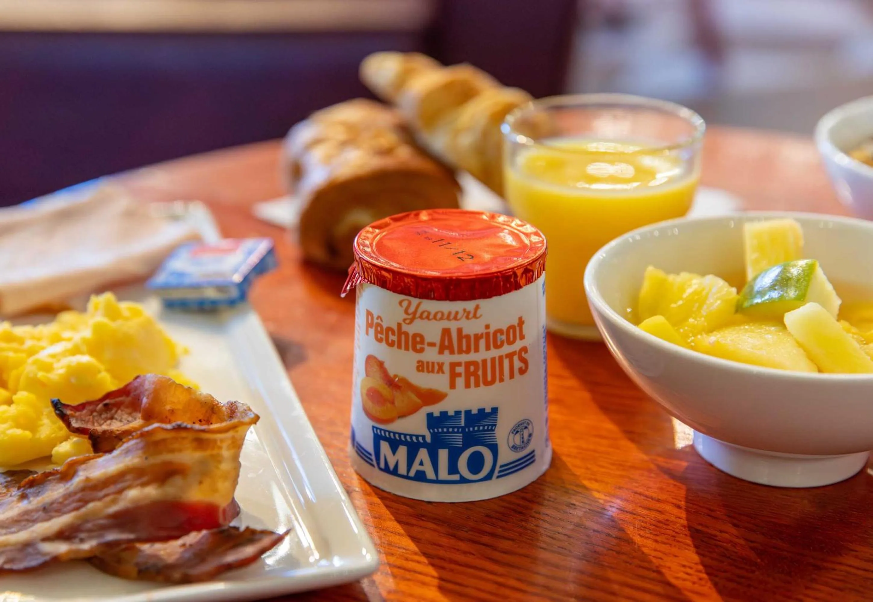 Breakfast in B&B HOTEL Blois Nord Vallée Maillard