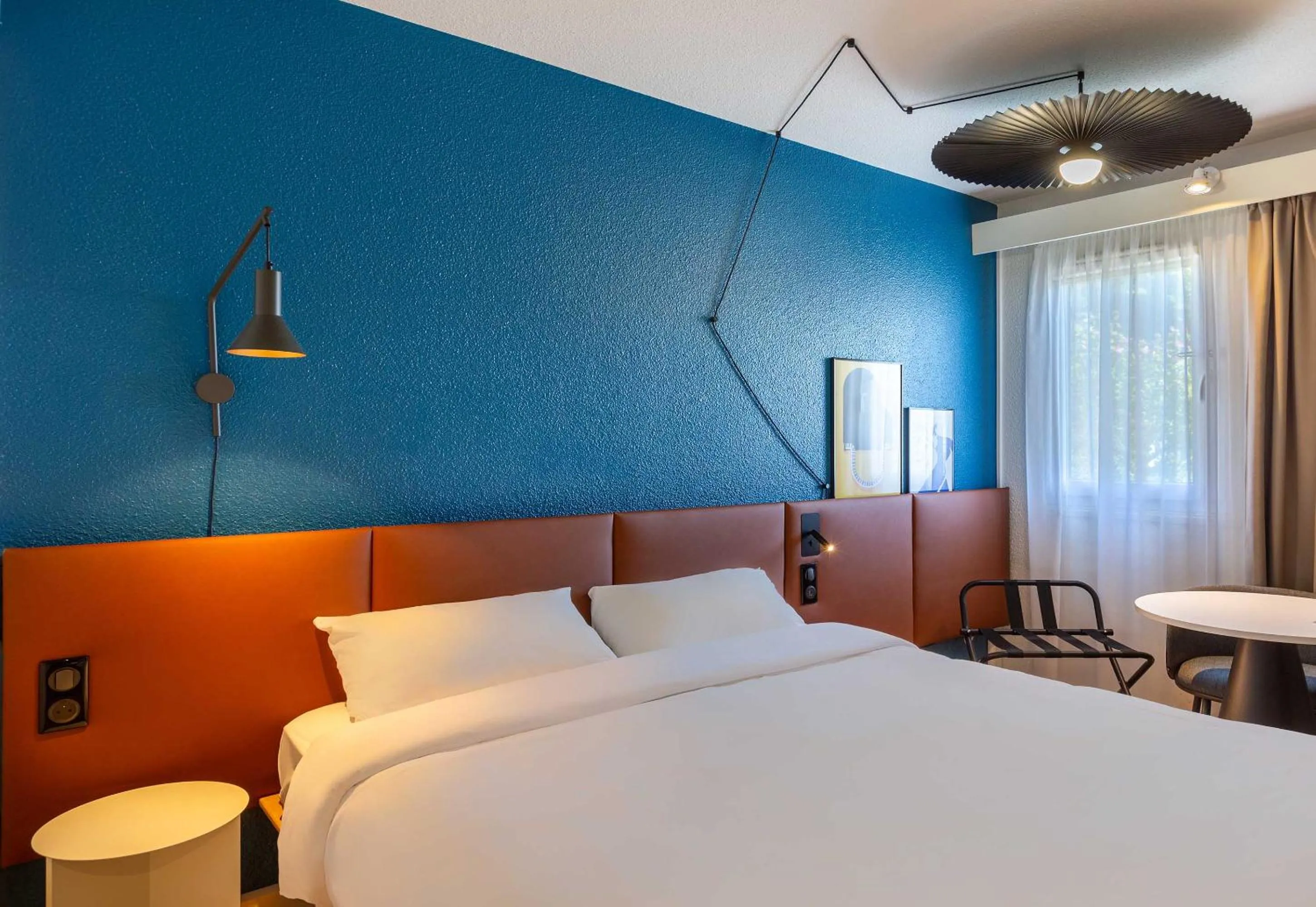 Bedroom, Bed in B&B HOTEL Blois Nord Vallée Maillard