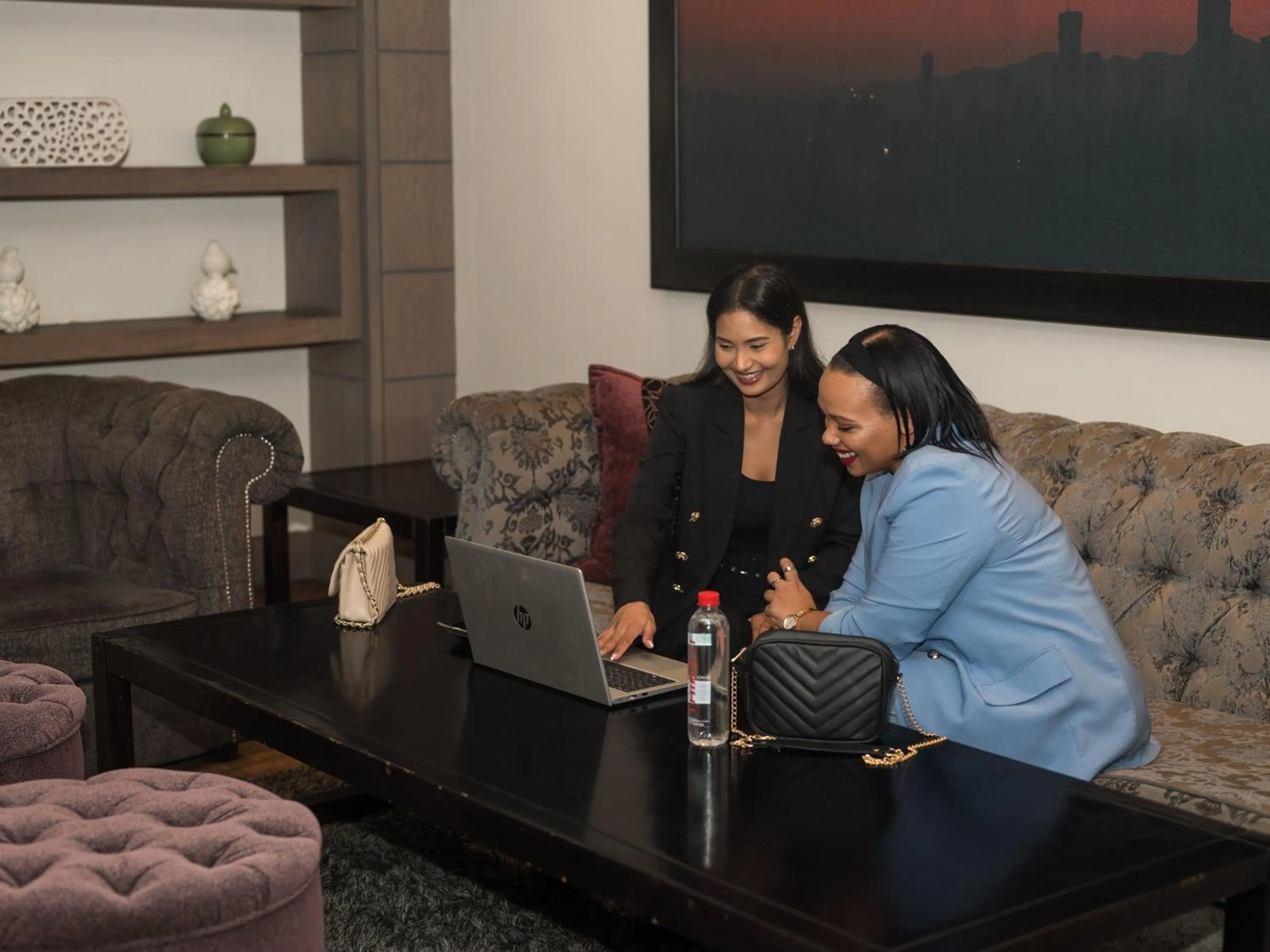 Seating area in ANEW Hotel Hatfield Pretoria