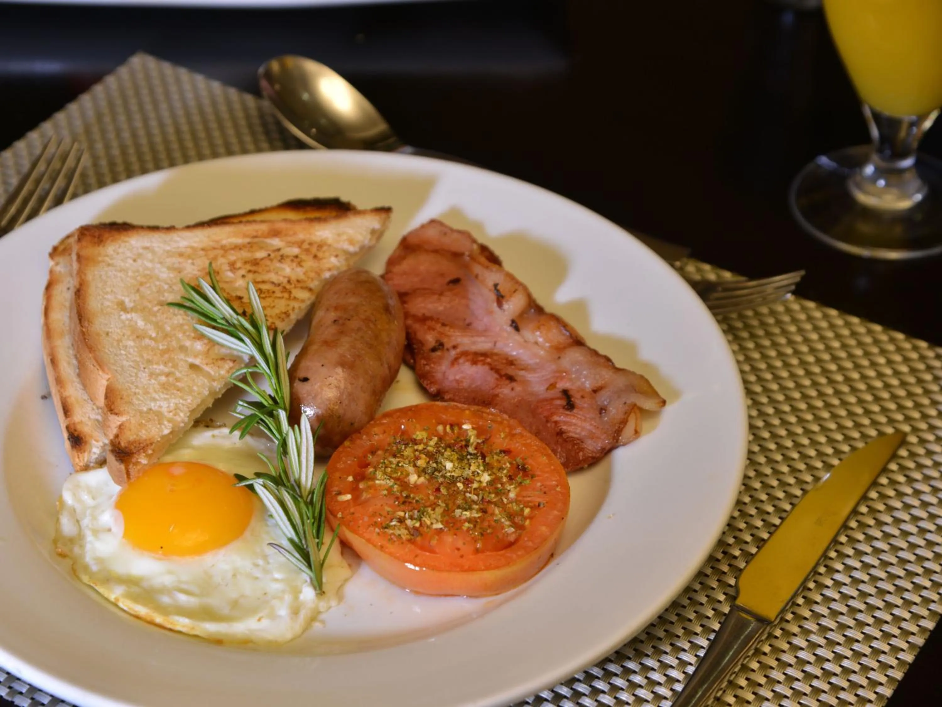 Breakfast in ANEW Hotel Hatfield Pretoria