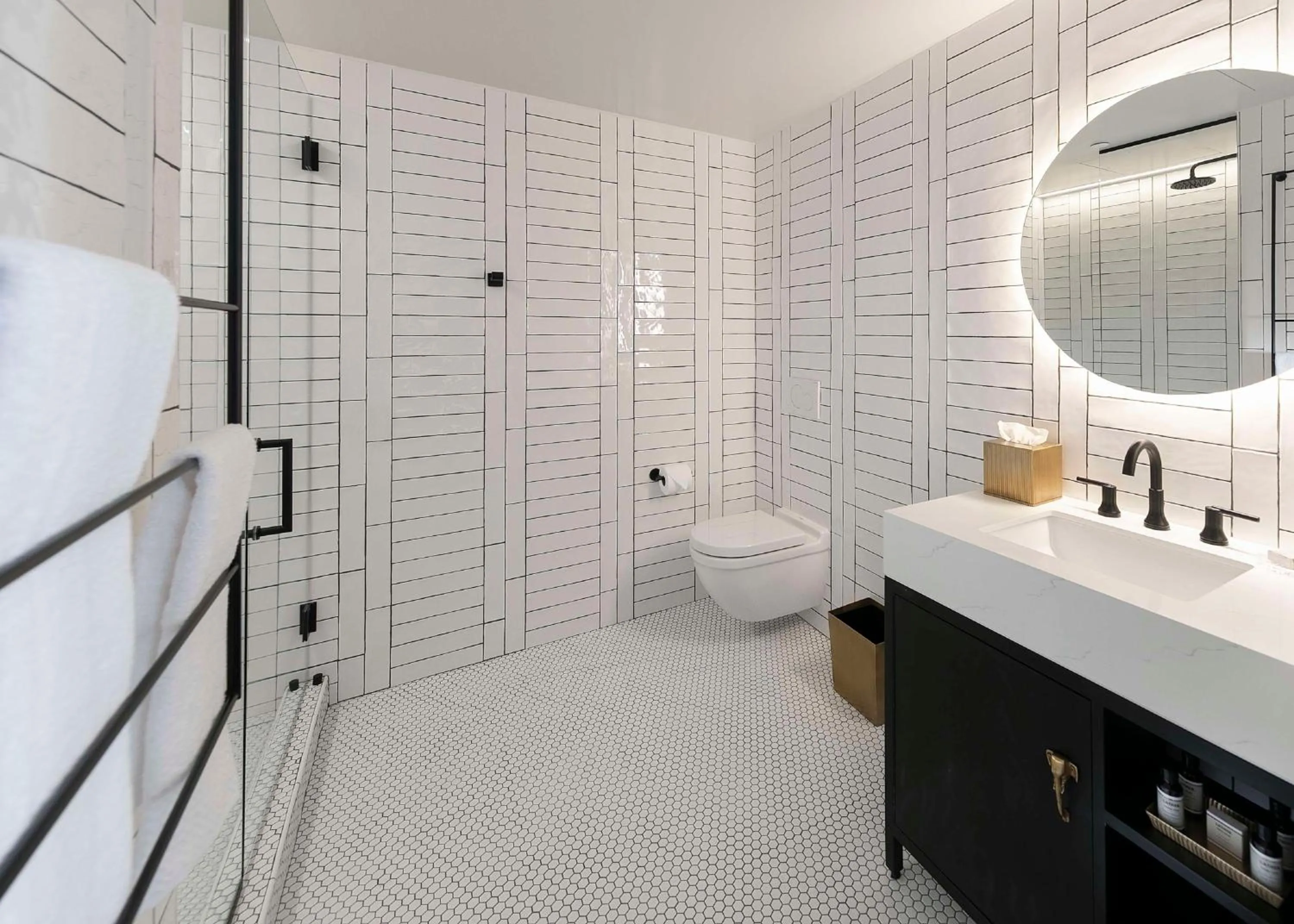 Bathroom in The Wayfarer Downtown LA, Tapestry Collection by Hilton