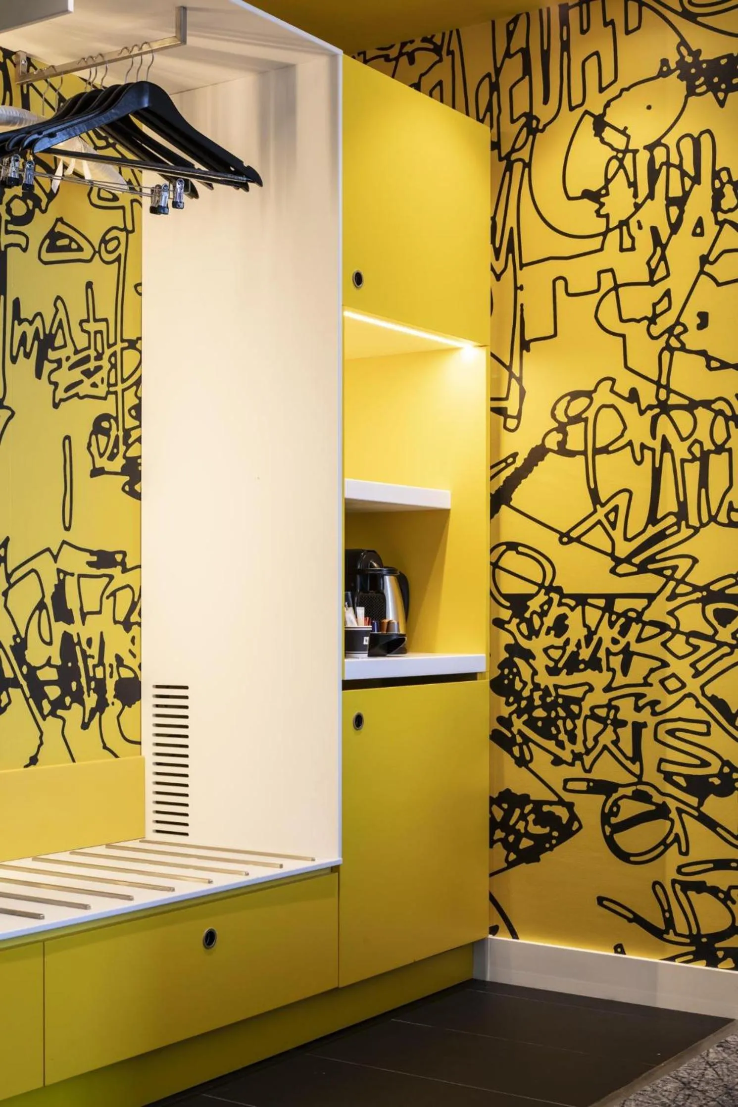 Bathroom in nhow Marseille