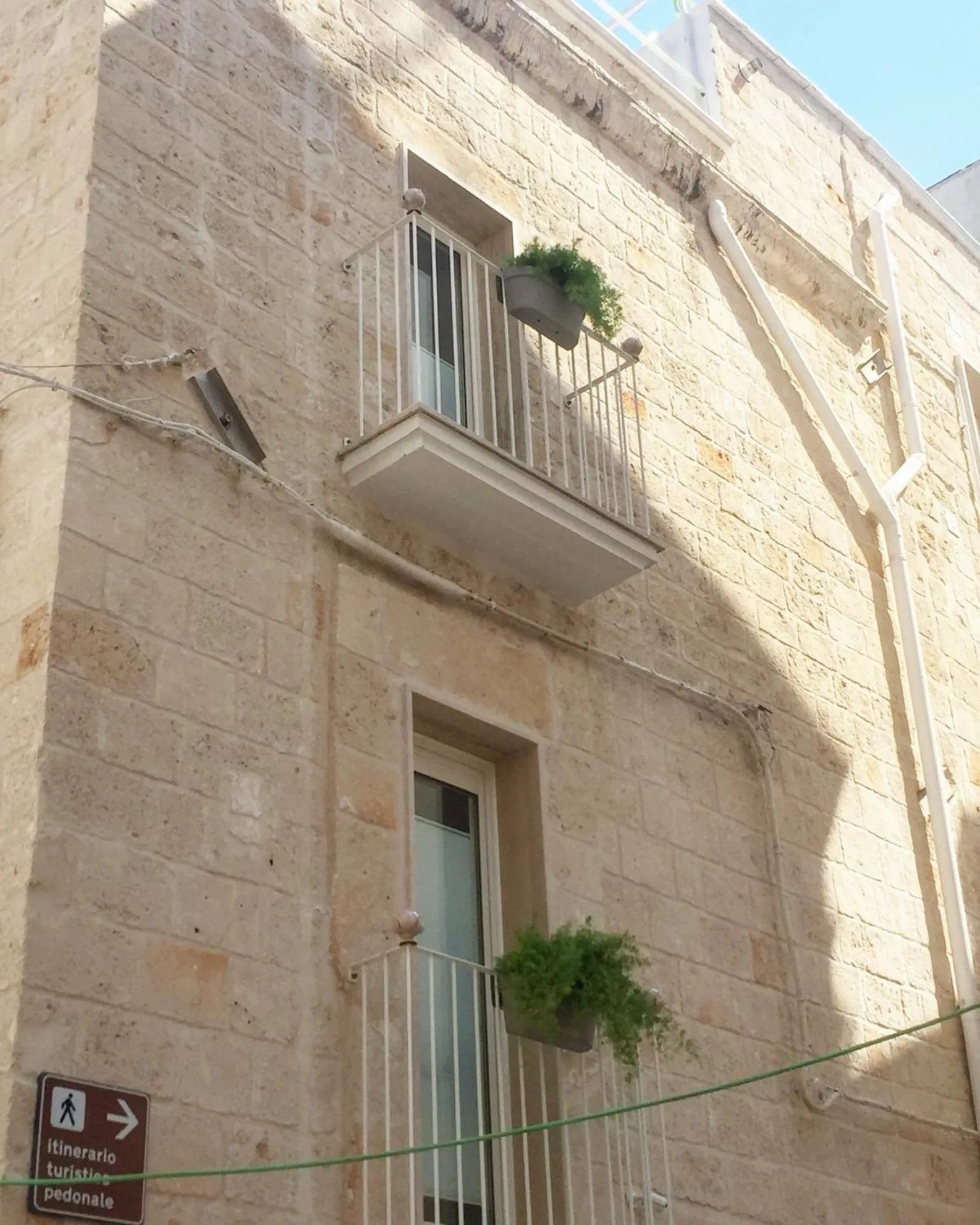 Property building in Donna Nina