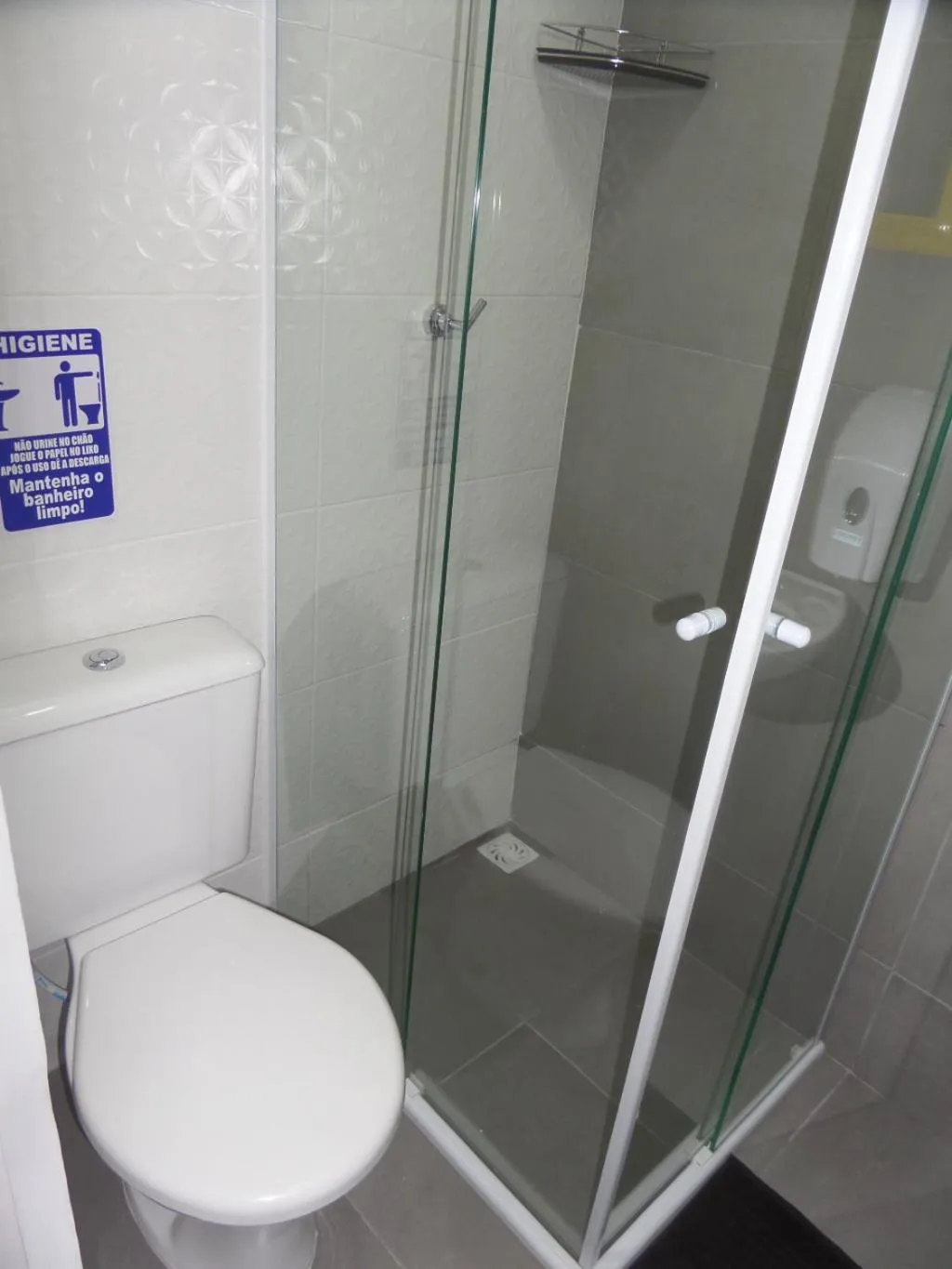 Shower in Visto Hostel