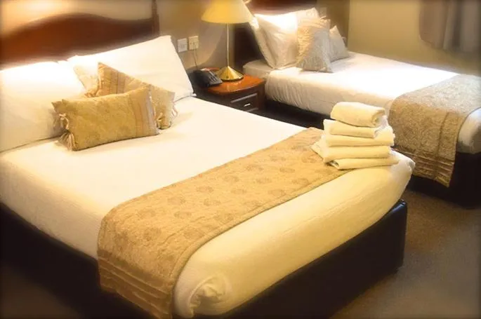 Bedroom, Bed in Hotel Curracloe