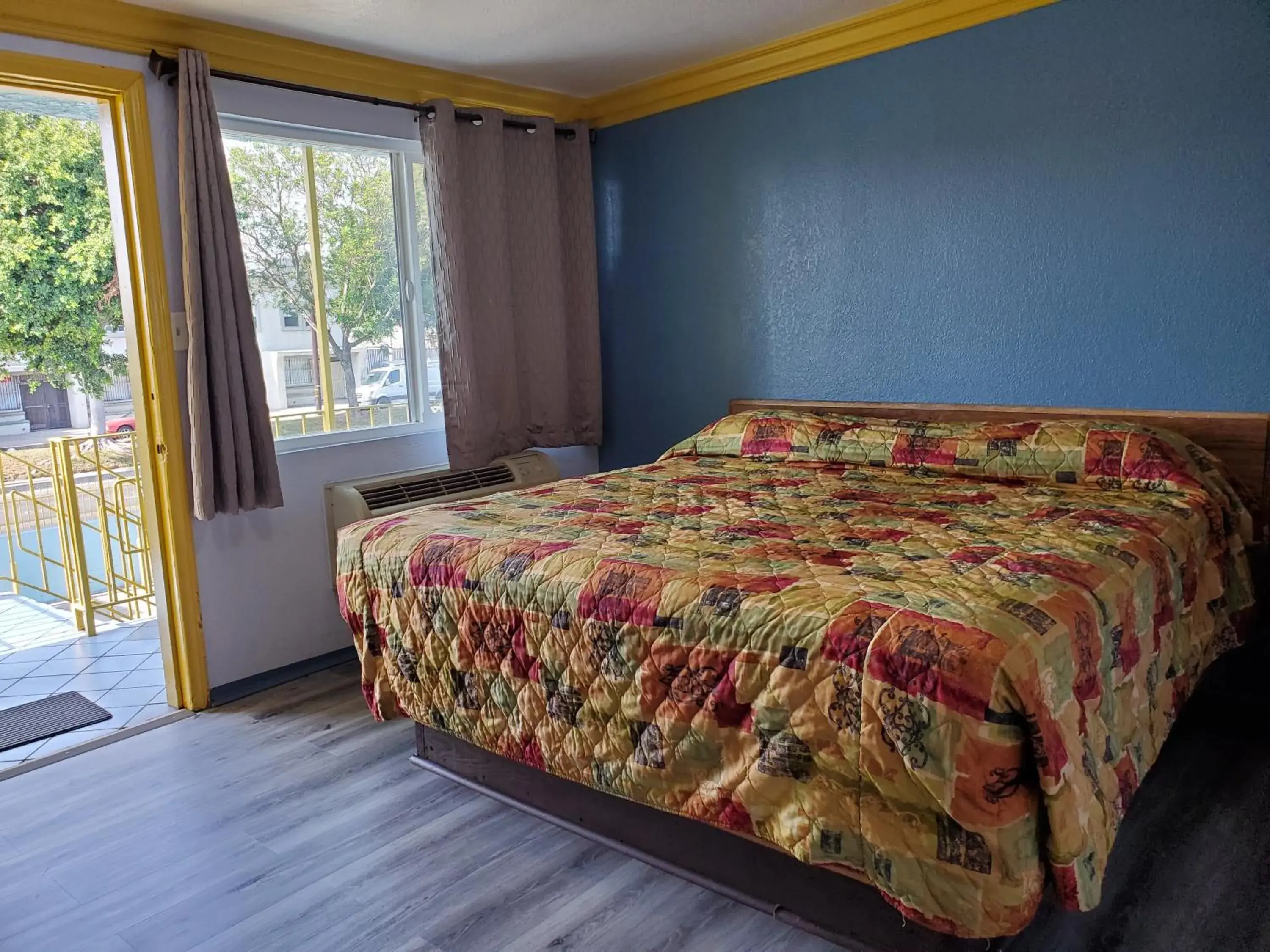 Rose motel Rose motel