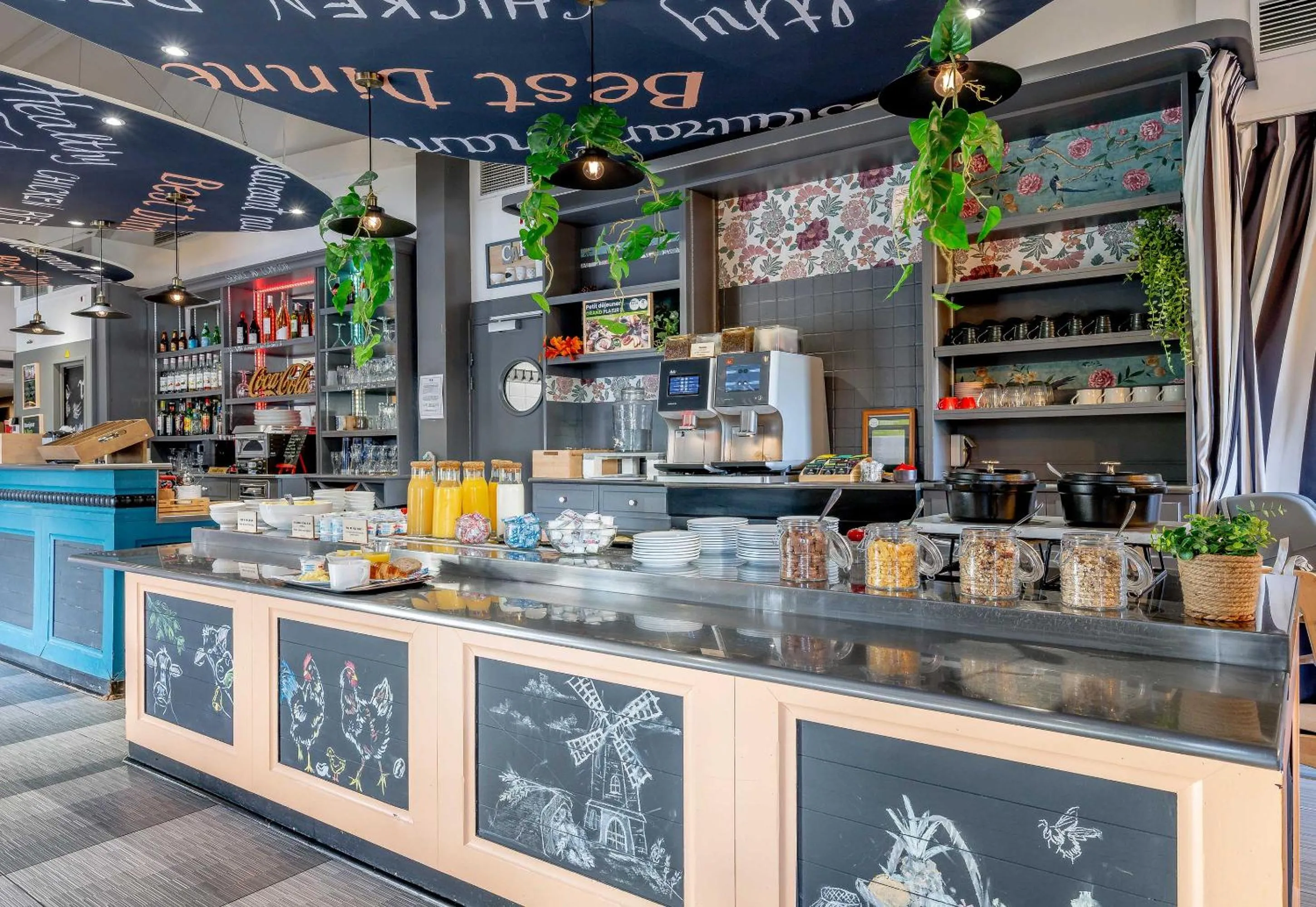 Food and drinks in ibis Bordeaux Mérignac