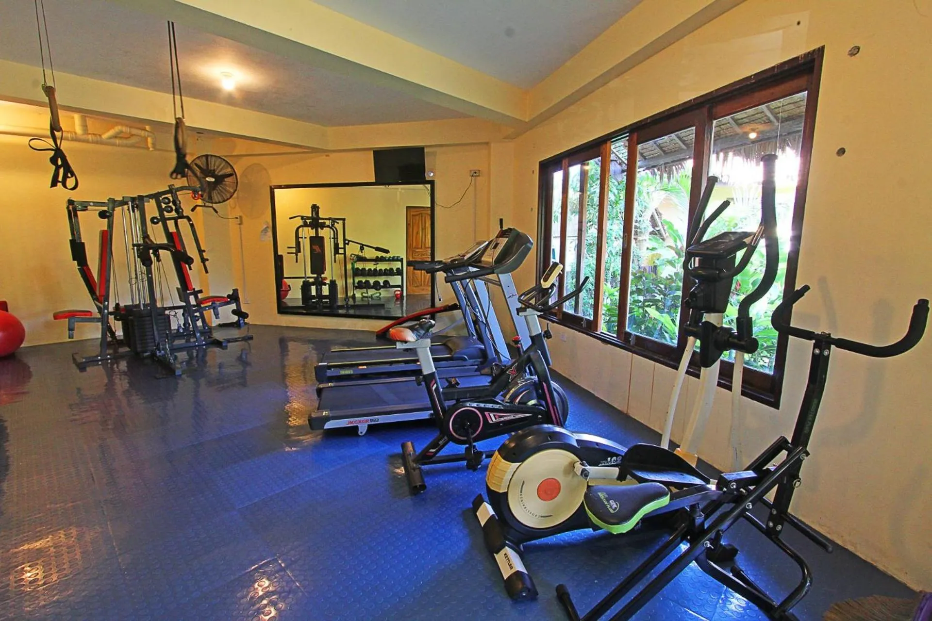 Property building in Jonas and Twins Resort