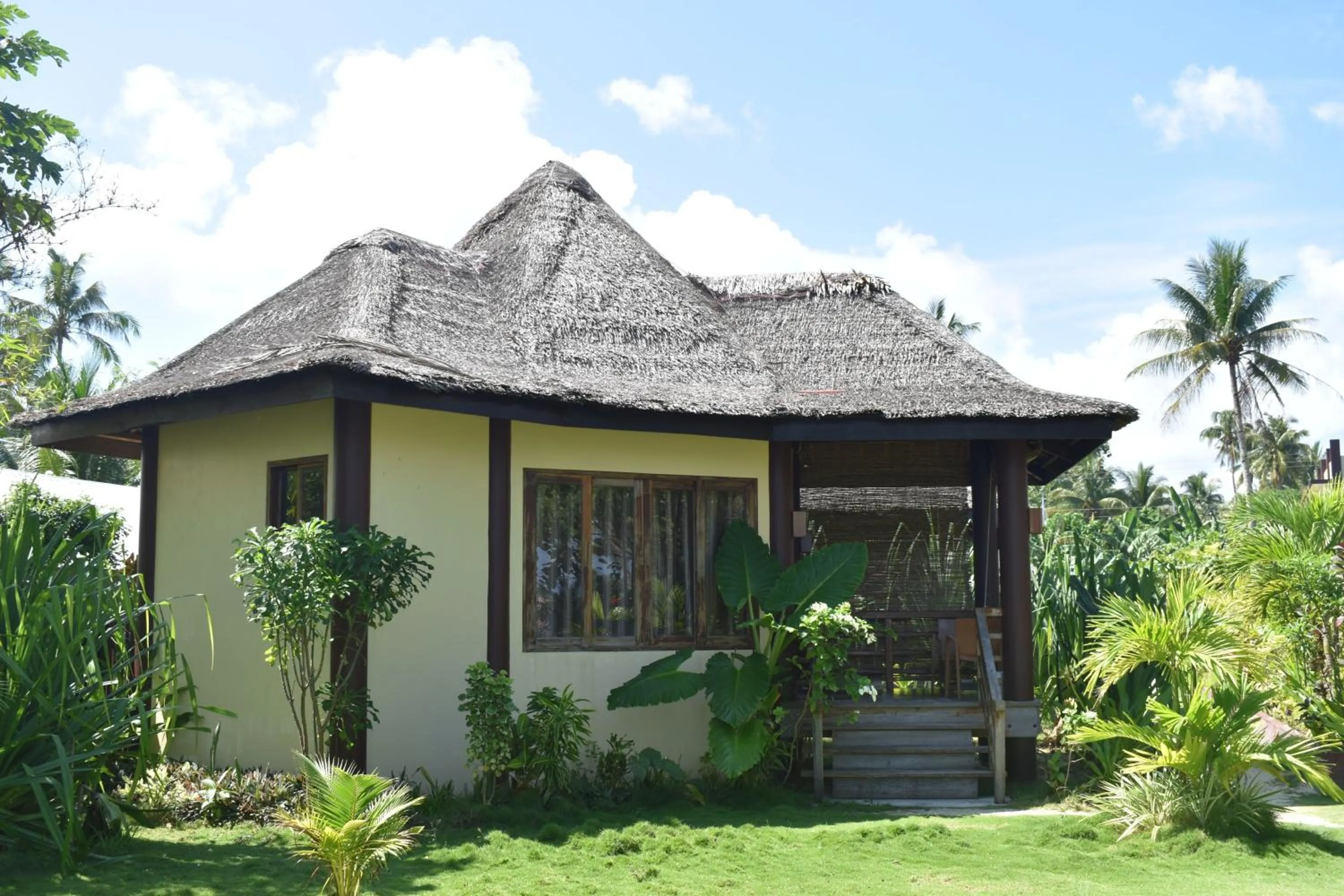 Property building in Jonas and Twins Resort